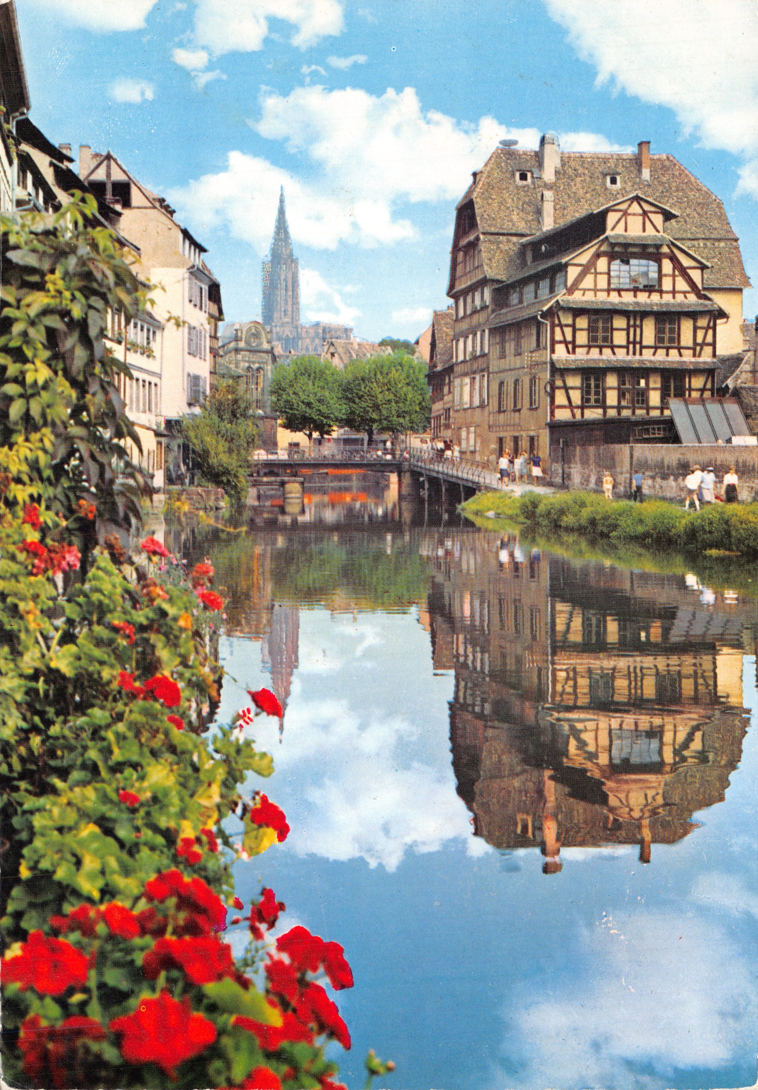 Estrasburgo — vista del canal con la catedral y casas de madera — editor: Les éditions d'art MARASCO S.A.