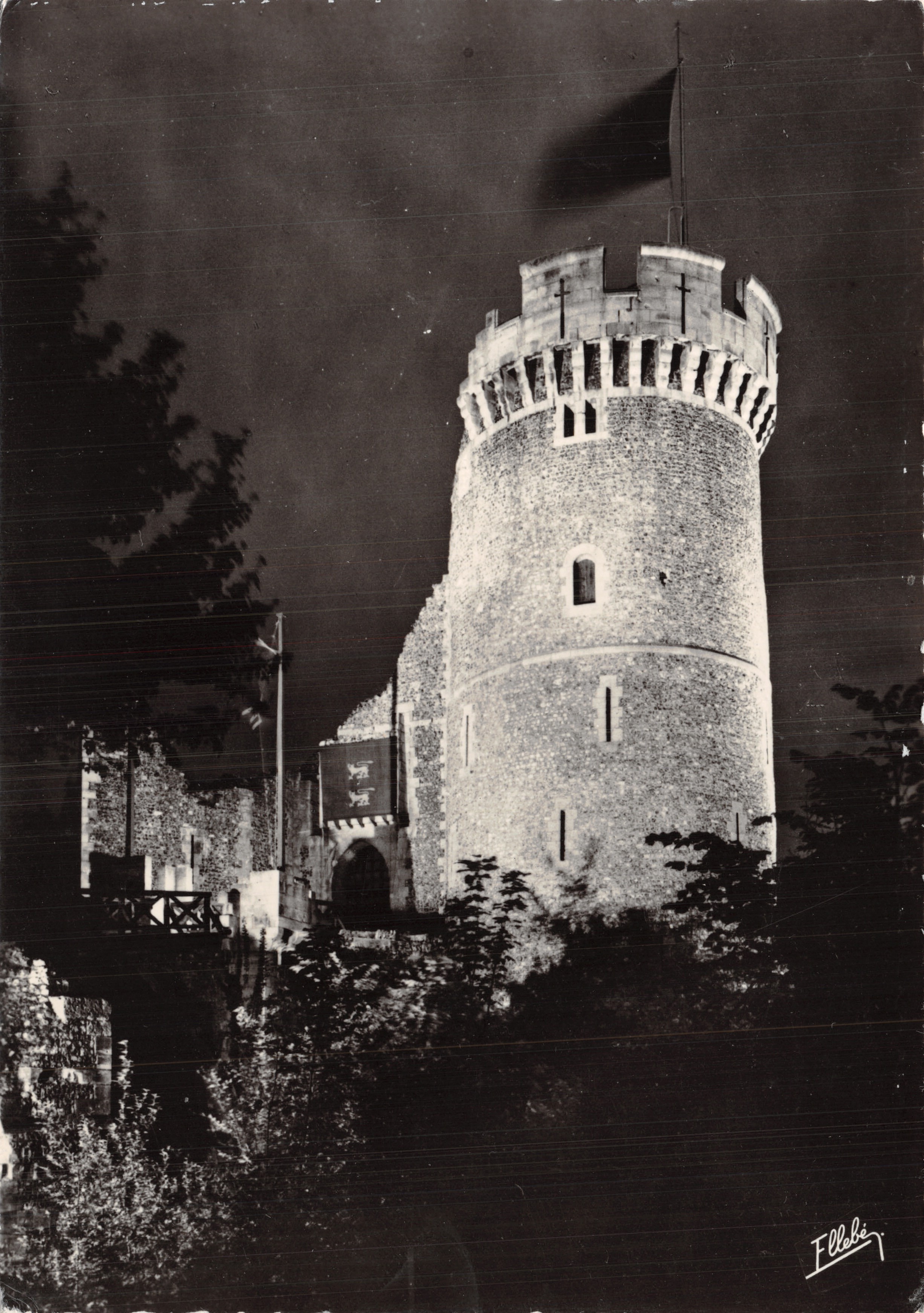 Château Robert le Diable — La grande Tour — Éditeur: Photo Ellebe