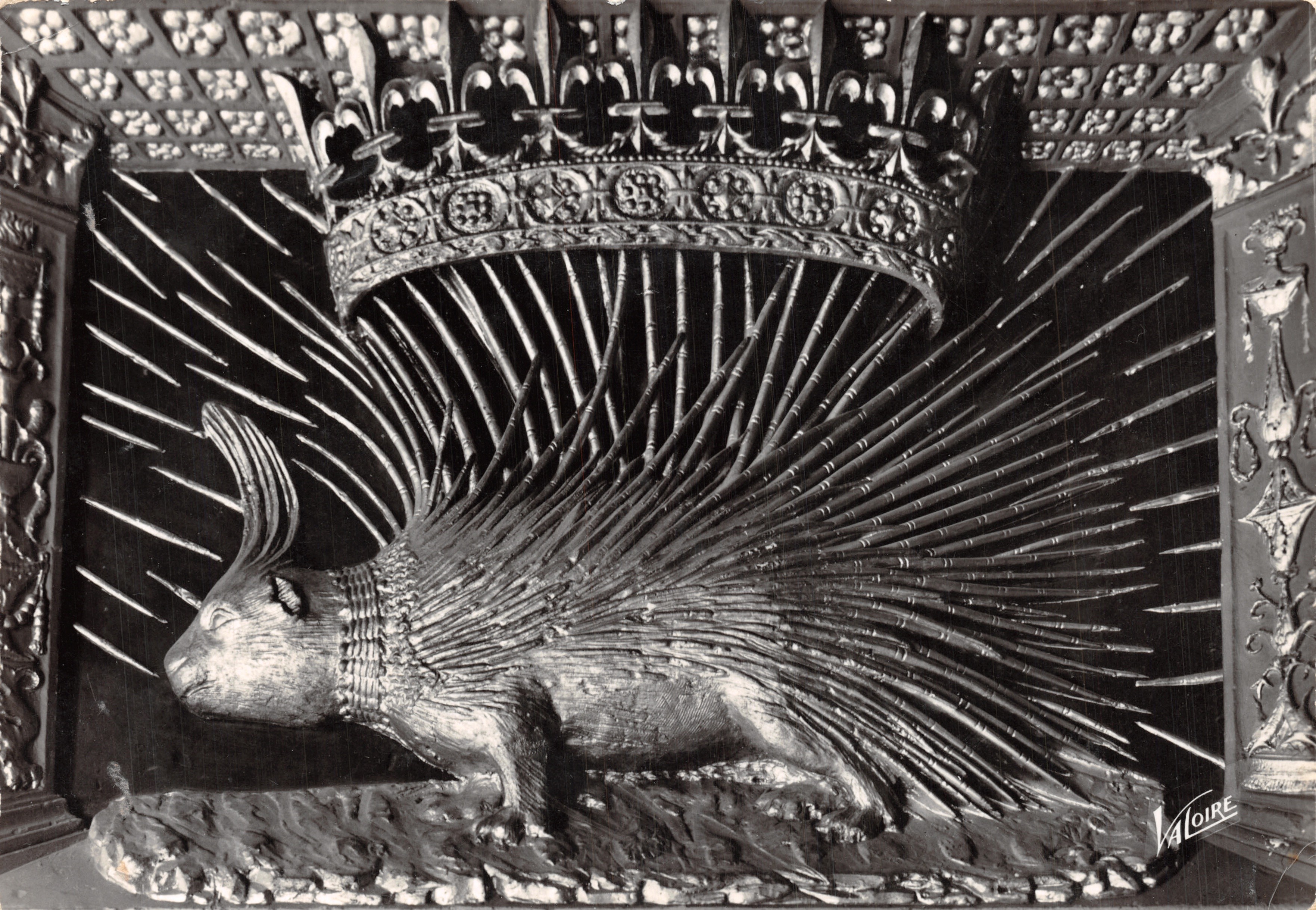 El castillo de Amboise — La atribución del Rey Luis XII: el erizo — Editor VALOIRE, n.º 132