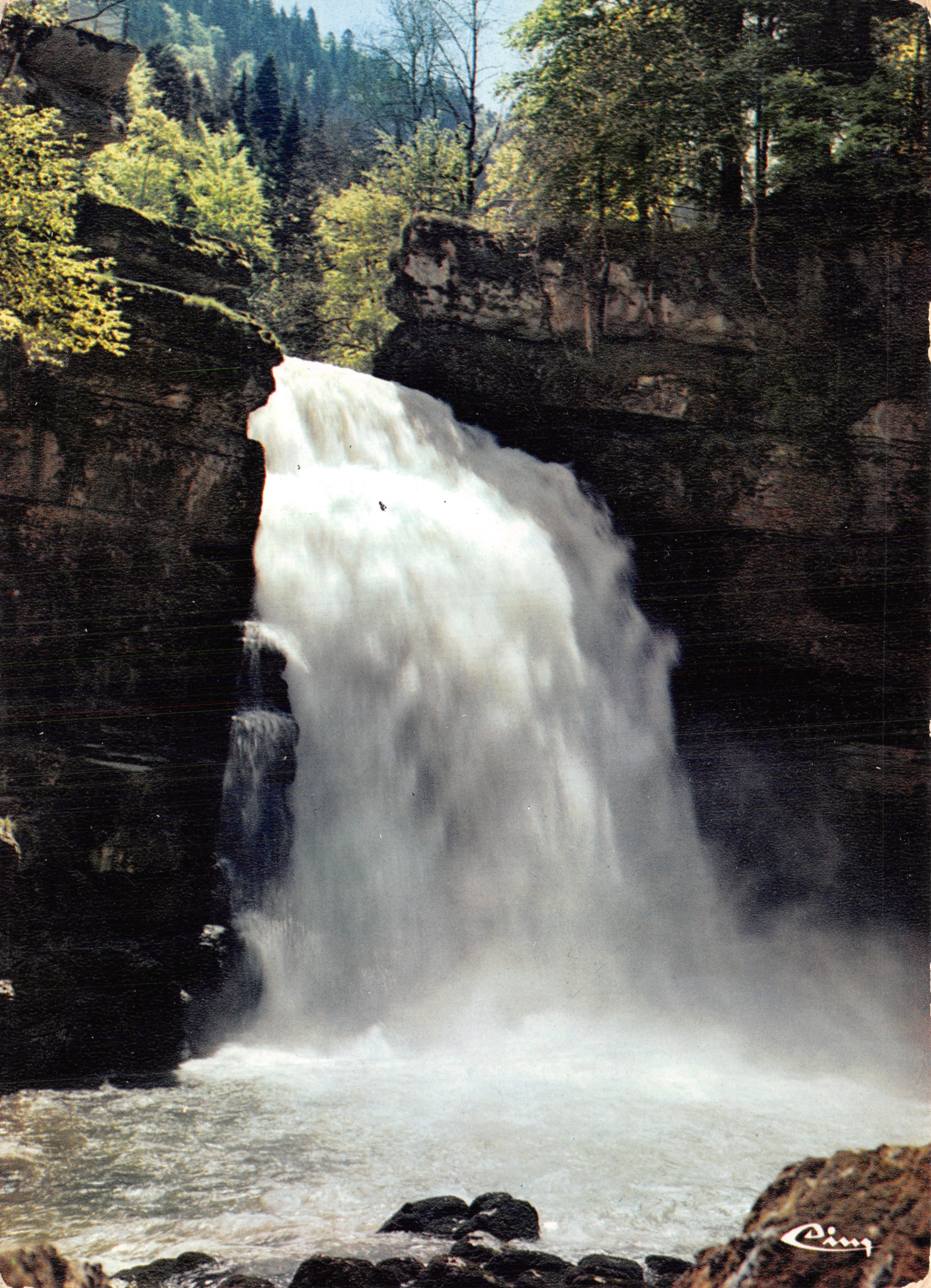Chute du Doubs — site naturel du Doubs (hauteur : 28 m.) — éditeur Cing