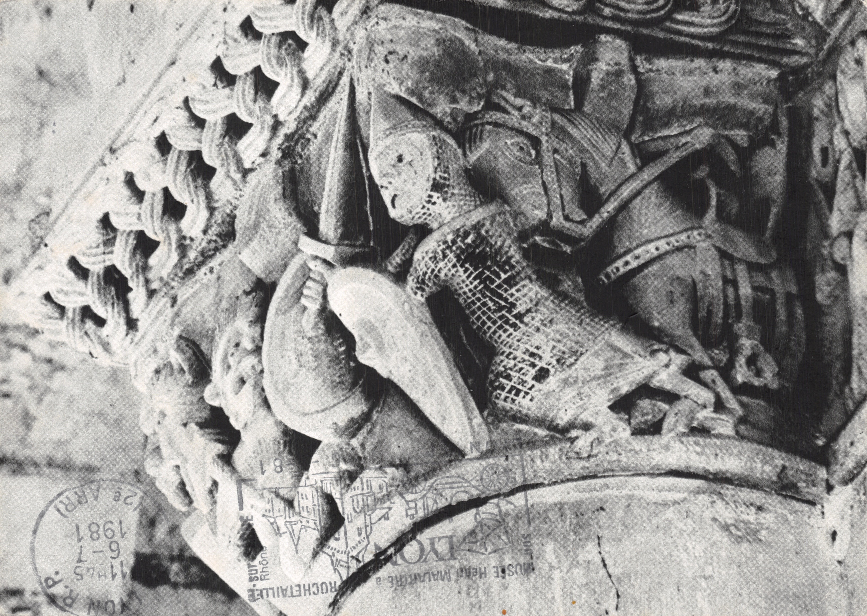 Kerk van Cunault — Ridder die een Barbarijn bestrijdt (kapitels van de XIIe eeuw) — Éditions du LYS