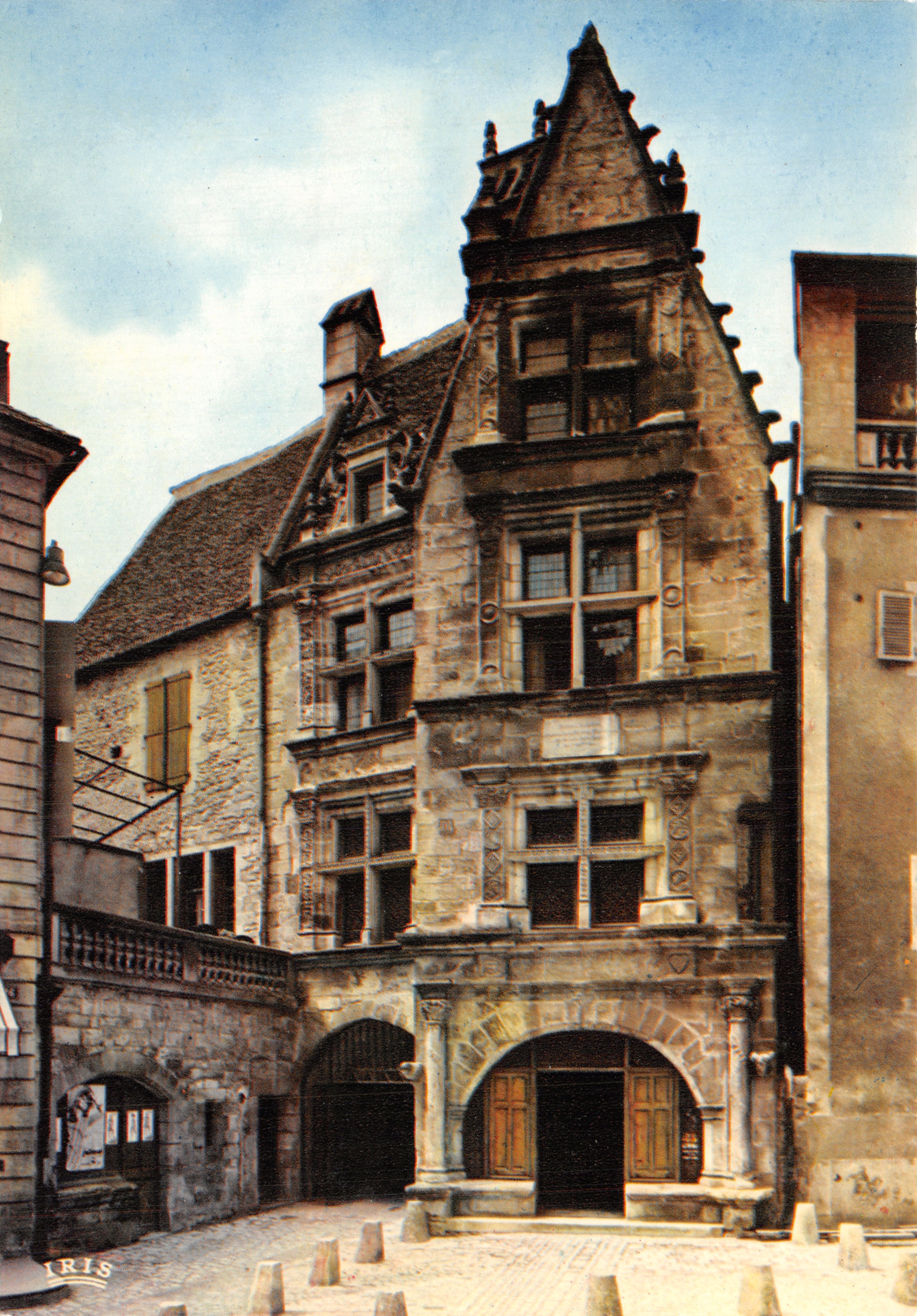 Sarlat (Dordogne) — Casa La Boétie, edificio histórico al comienzo del siglo XVI — Editor IRIS