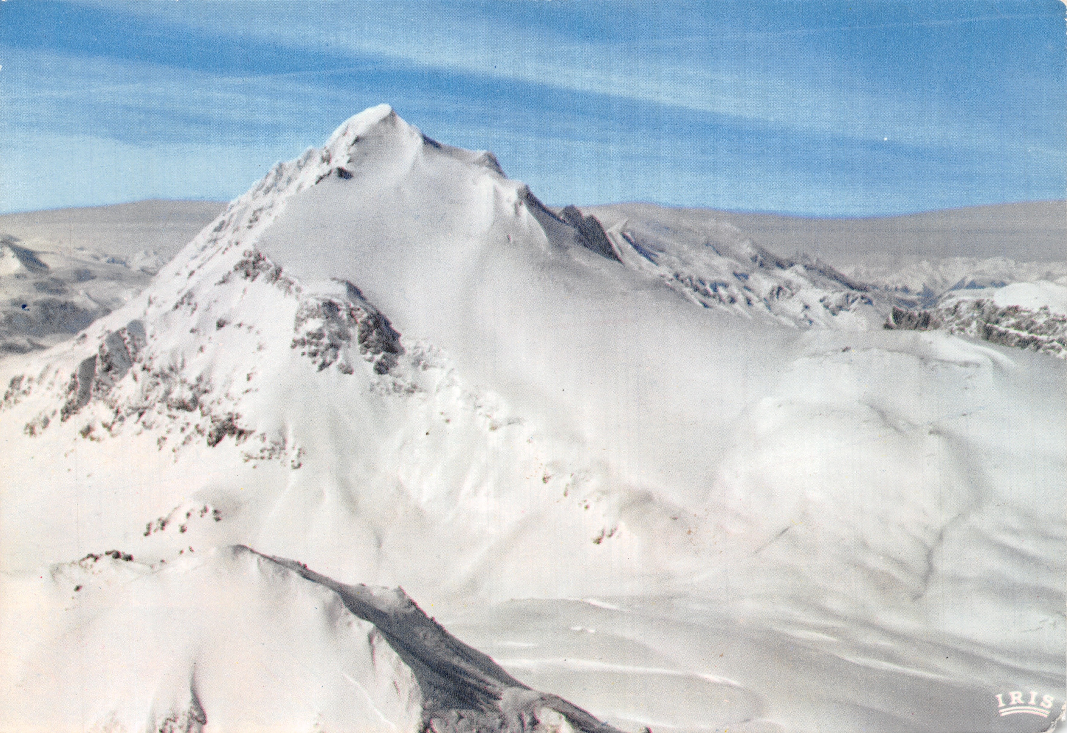 La Grande Motte (Savoie) — vue aérienne enneigée — éditeur IRIS