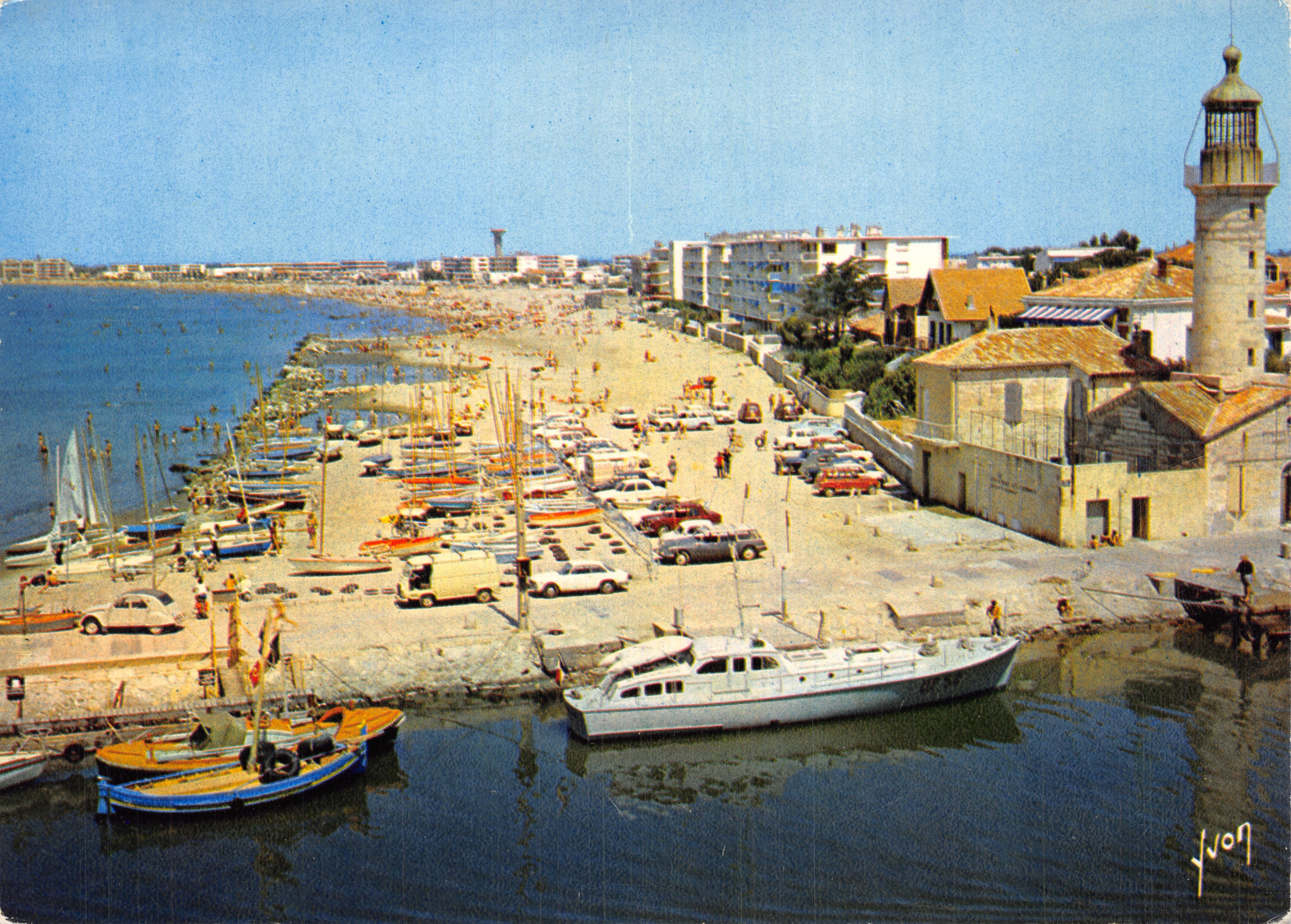Grau-du-Roi — Plage du Boucannet et école de Voile — Éditions d'art Arcueil