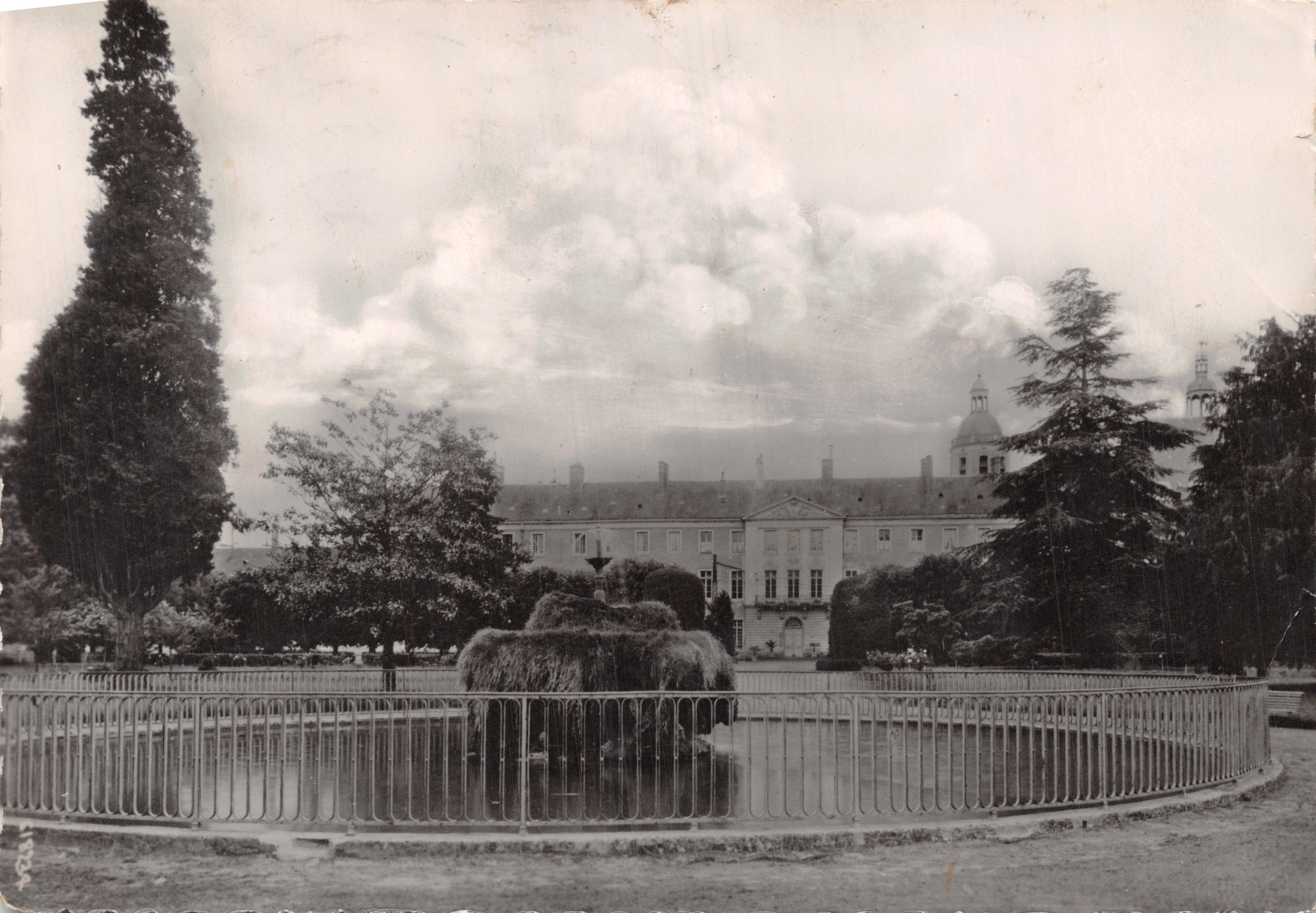 Parc de la Flèche — Prytanée Militaire — Édition J. David et E. Vallollos