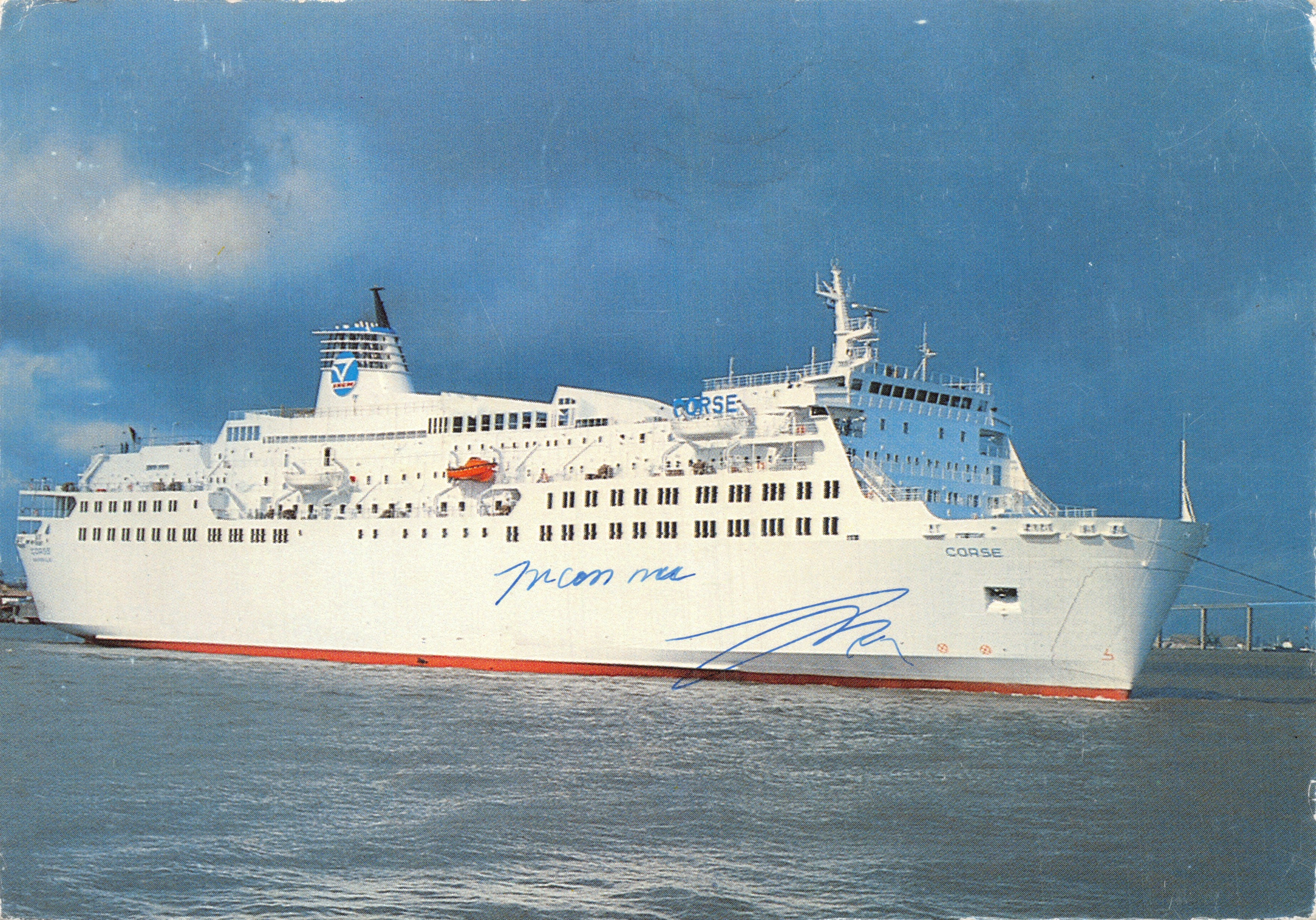 Nave traghetto "Corse" — vista laterale in mare — editore Société Nationale Maritime Méditerranée