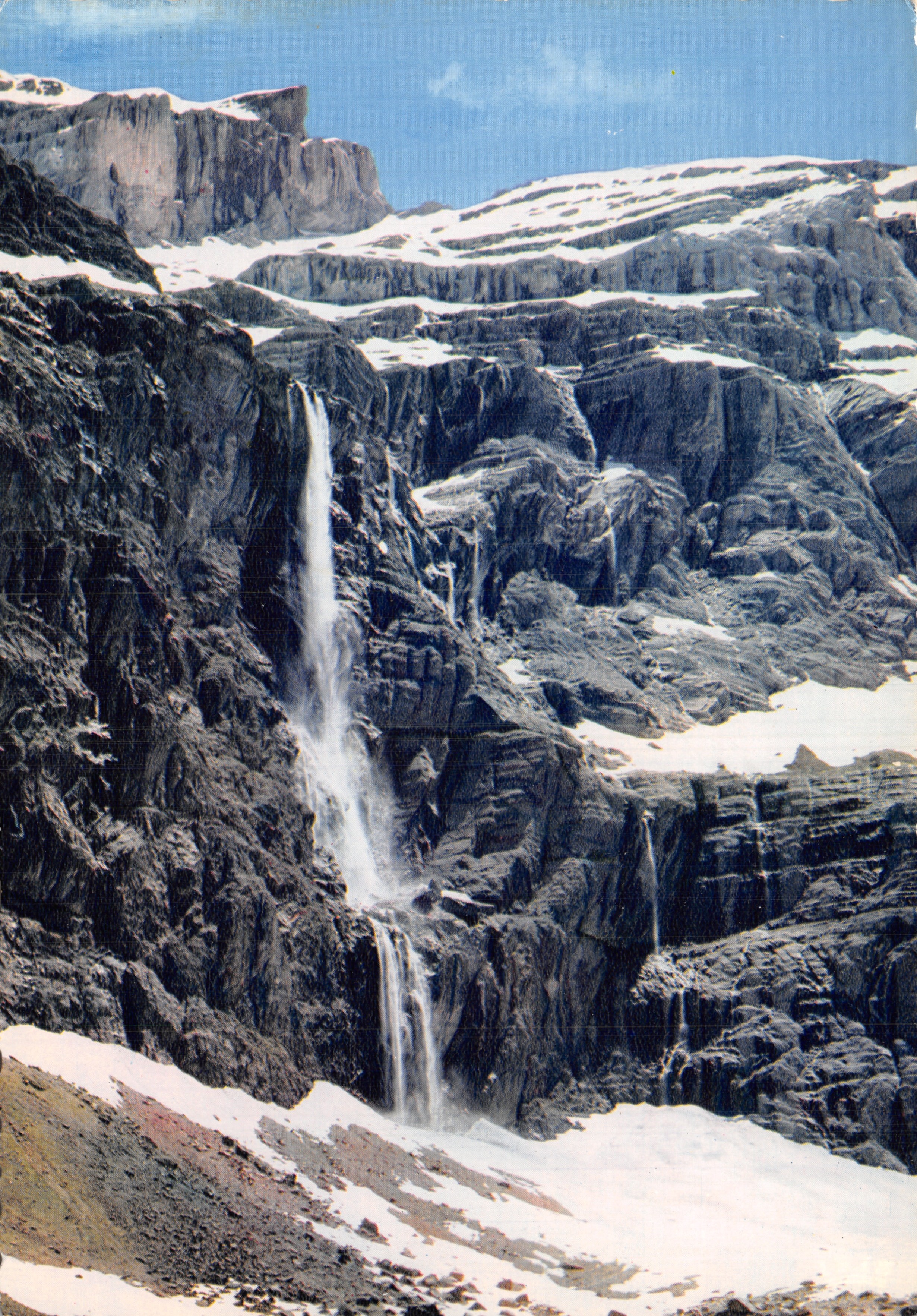 Le Cirque de Gavarnie — La grande cascade (hauteur 422 m) — Éditions Modernes, n° 65/179