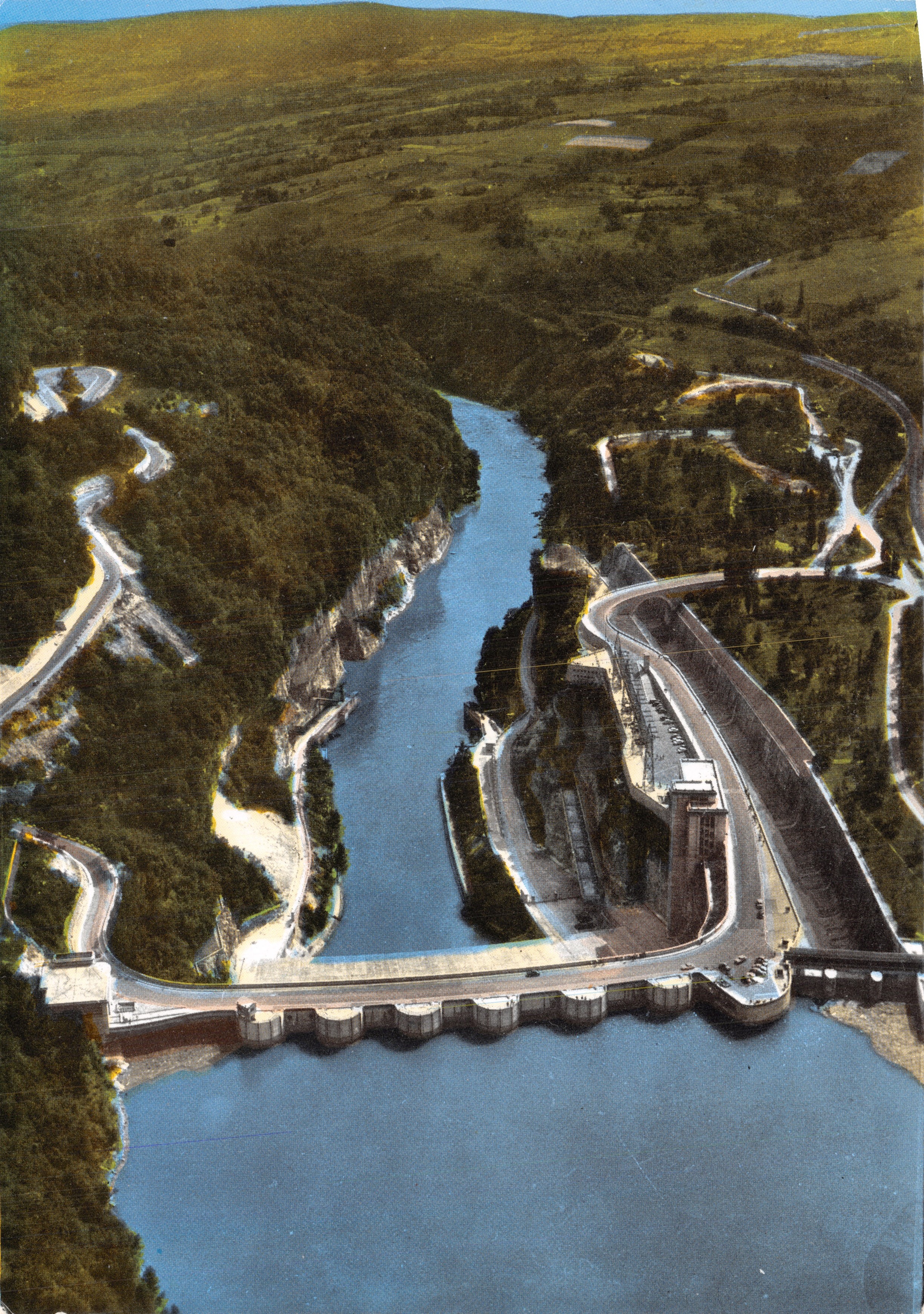 Barrage de Genissiat — vue aérienne amont — Éditions J. Cellard