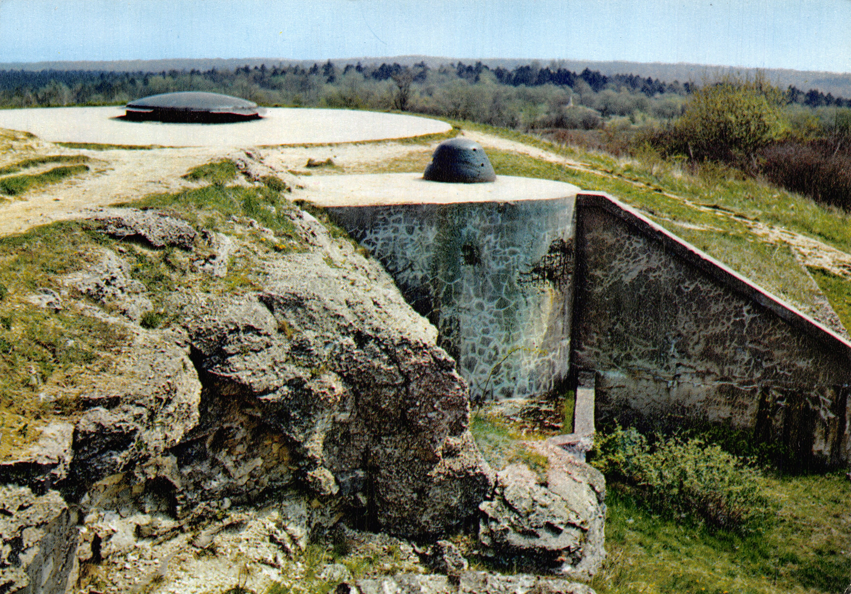 Fort de Douaumont — observatorio de la torre de 155 mm — Éditions du Fort de Douaumont n°13