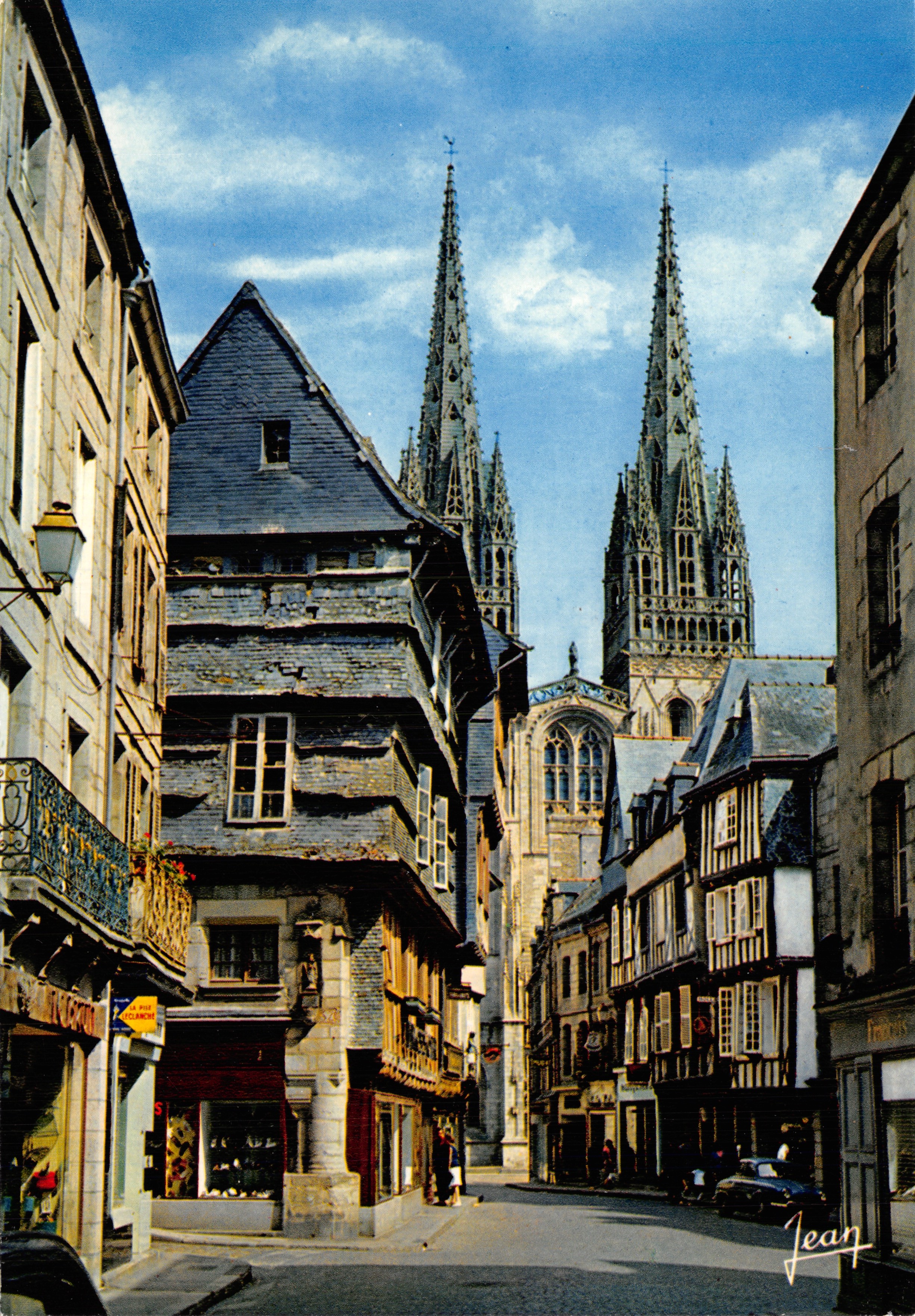Quimper — Straße Kéréon und Dachspitzen der Kathedrale — Audierne Éditions