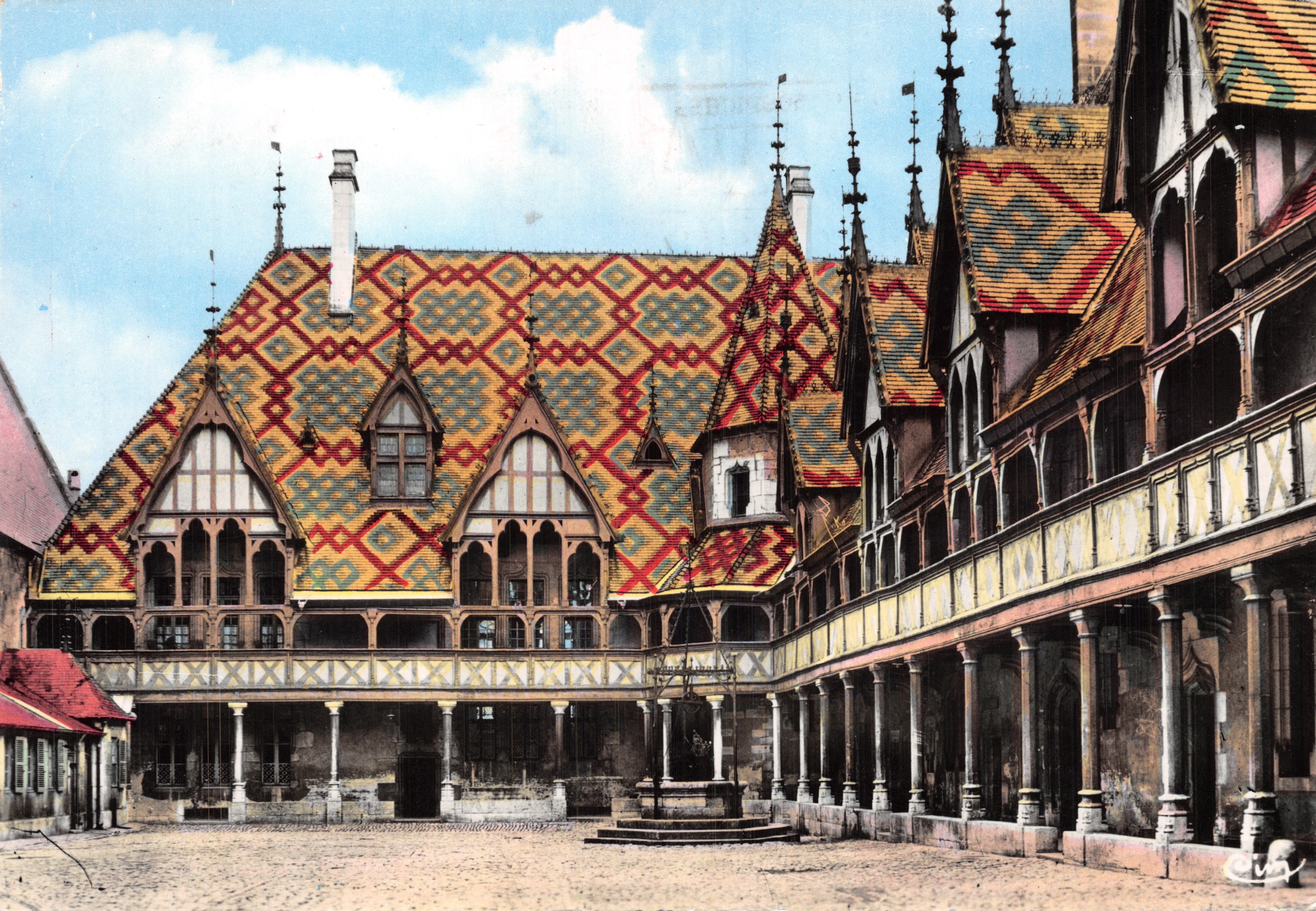 Beaune — Hôtel-Dieu y Cour d'Honneur — Combier Imp. (S.-et-L.)