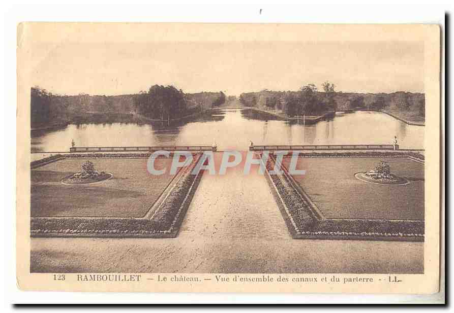 Rambouillet — Le château — Vue d'ensemble des canaux et du parterre — I.L.