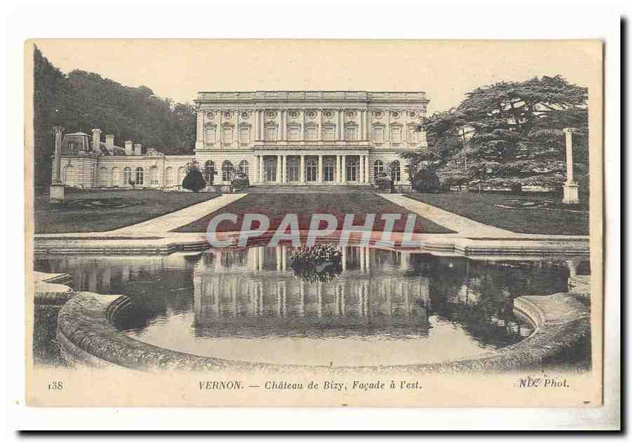 Vernon CPA Chateau de Bizy facade a l'est