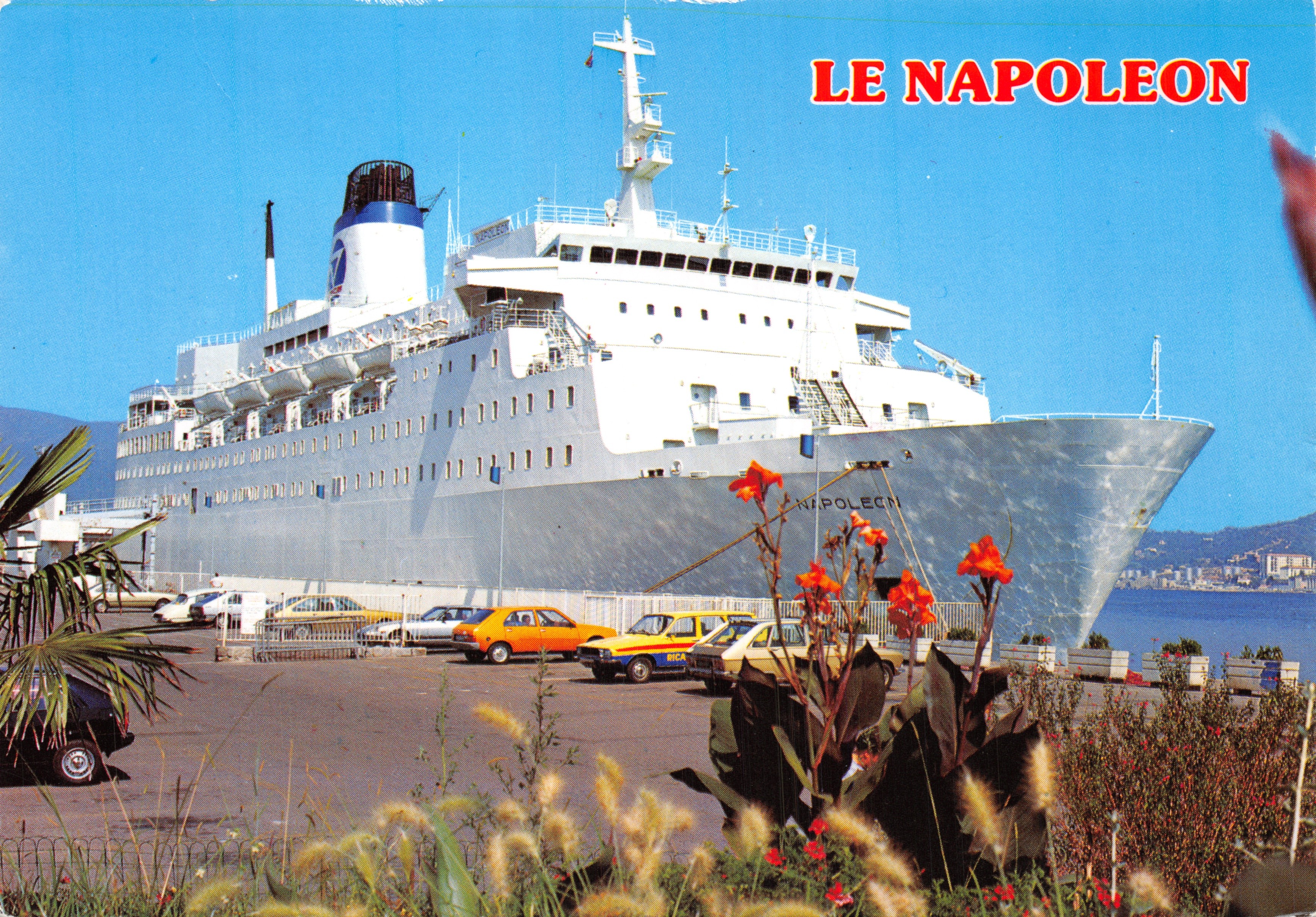 Napoleon — cruise ship at the dock — Editions « SEGNIU »