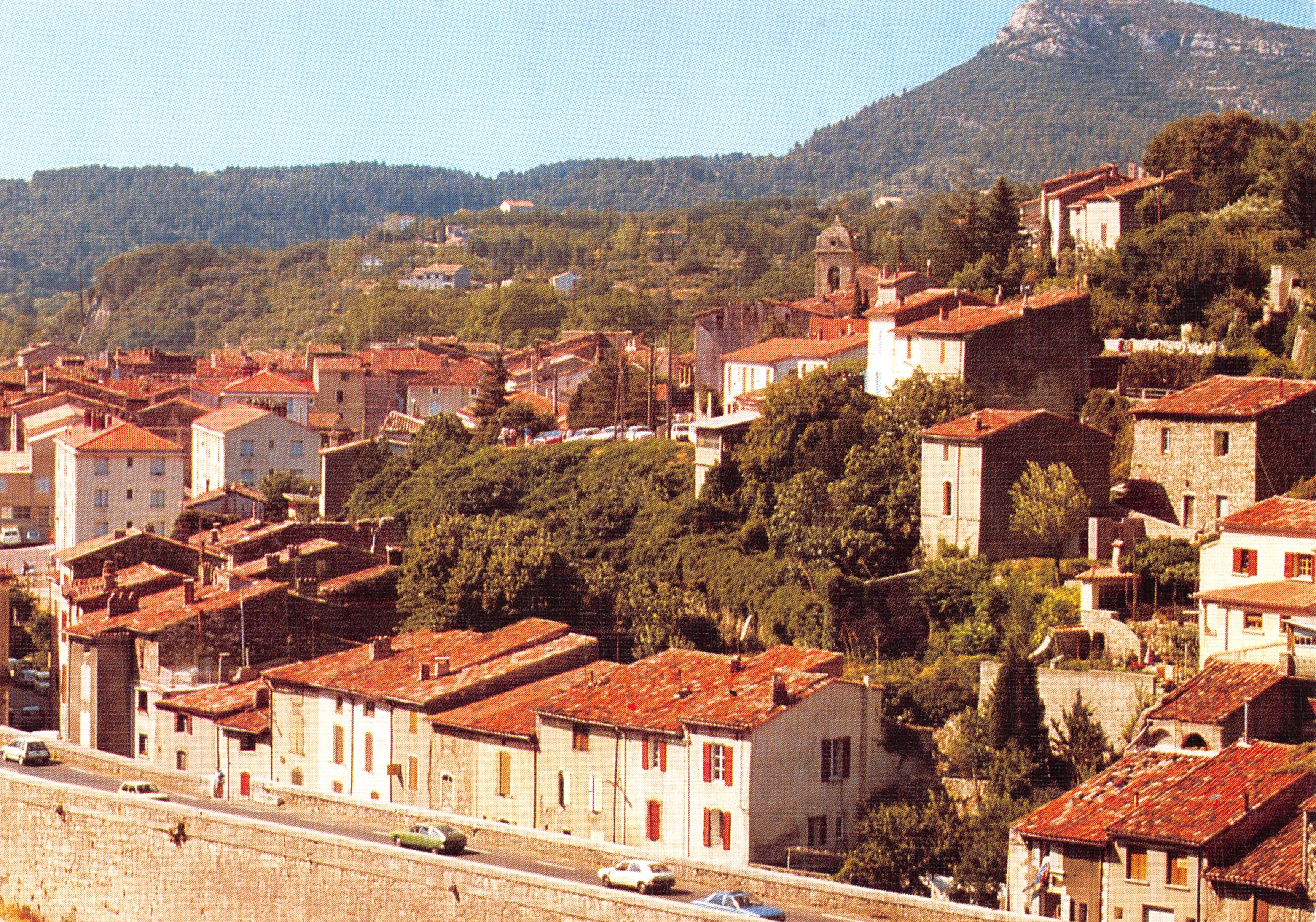 Anduze (30140 Gard) — Porte des Cévennes et ses vieilles demeures — Éditions 'SL' Villeurbanne