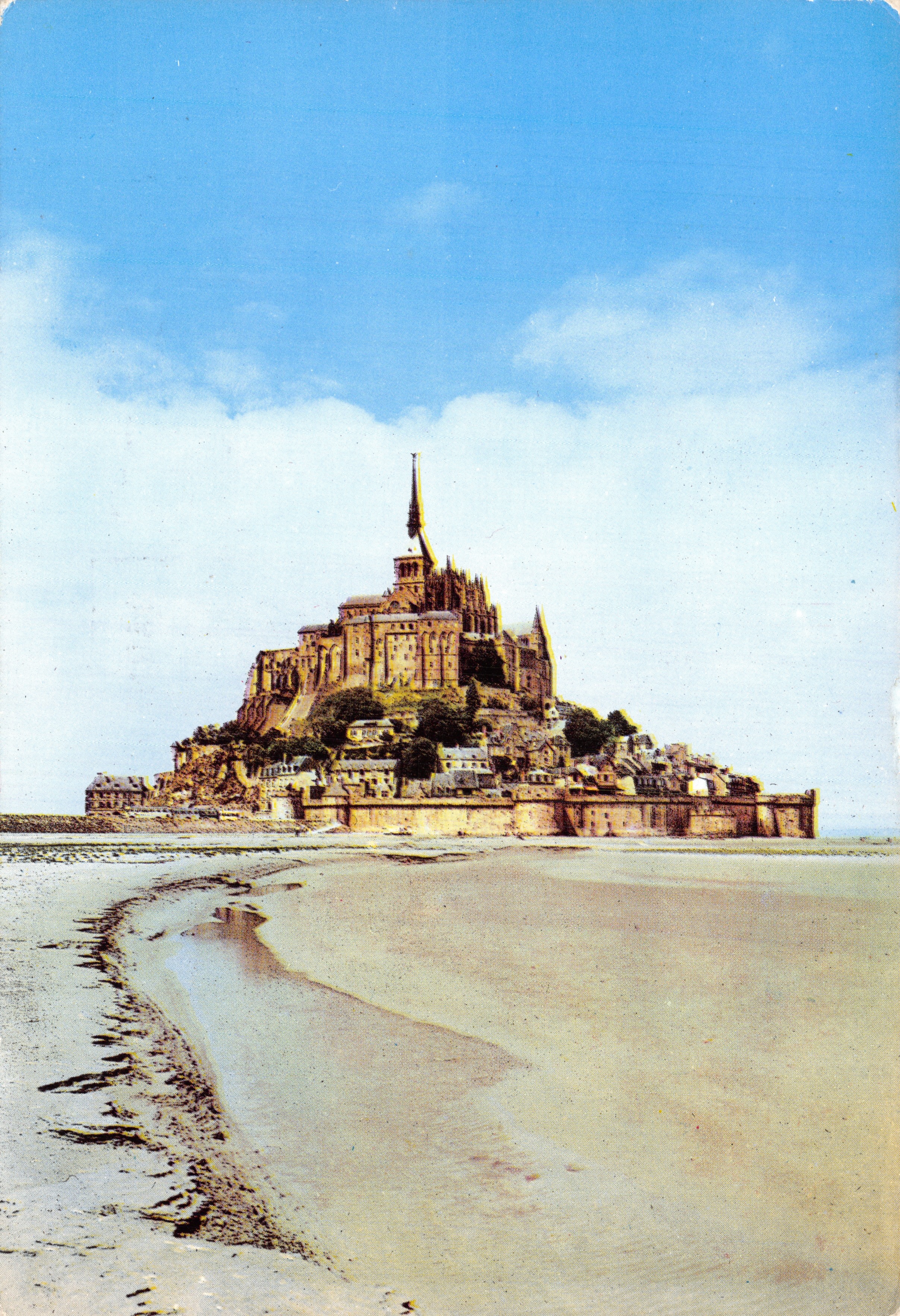 Mont Saint-Michel — vue depuis la baie à marée basse — éditeur Monachrome