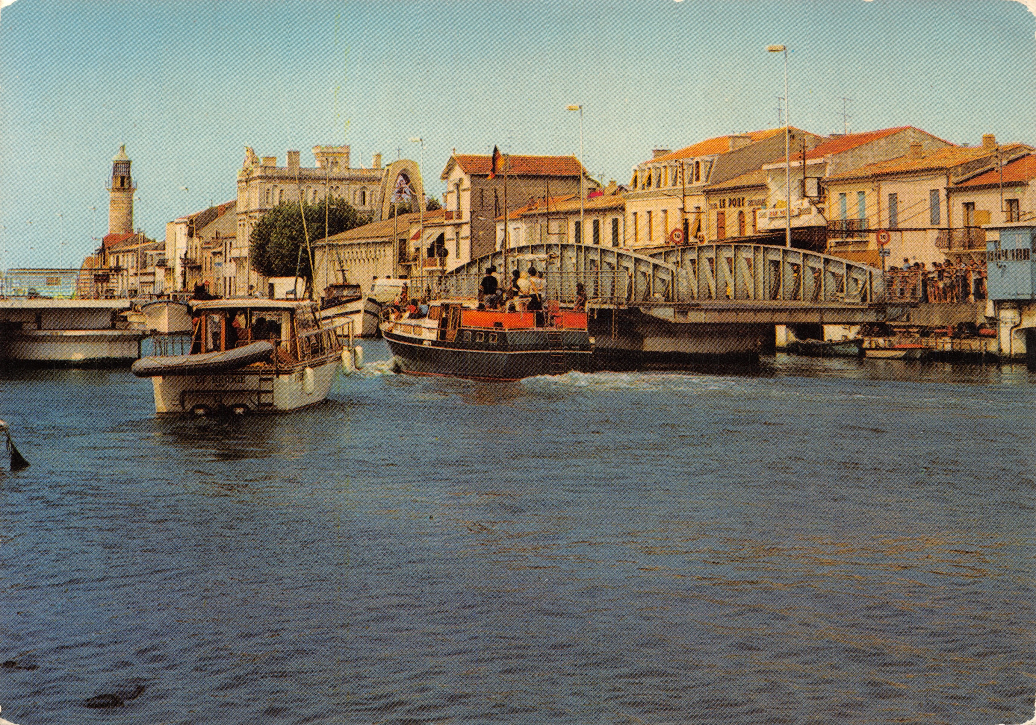 Le Grau-du-Roi — opening of the rotating bridge — Éditions Magneta