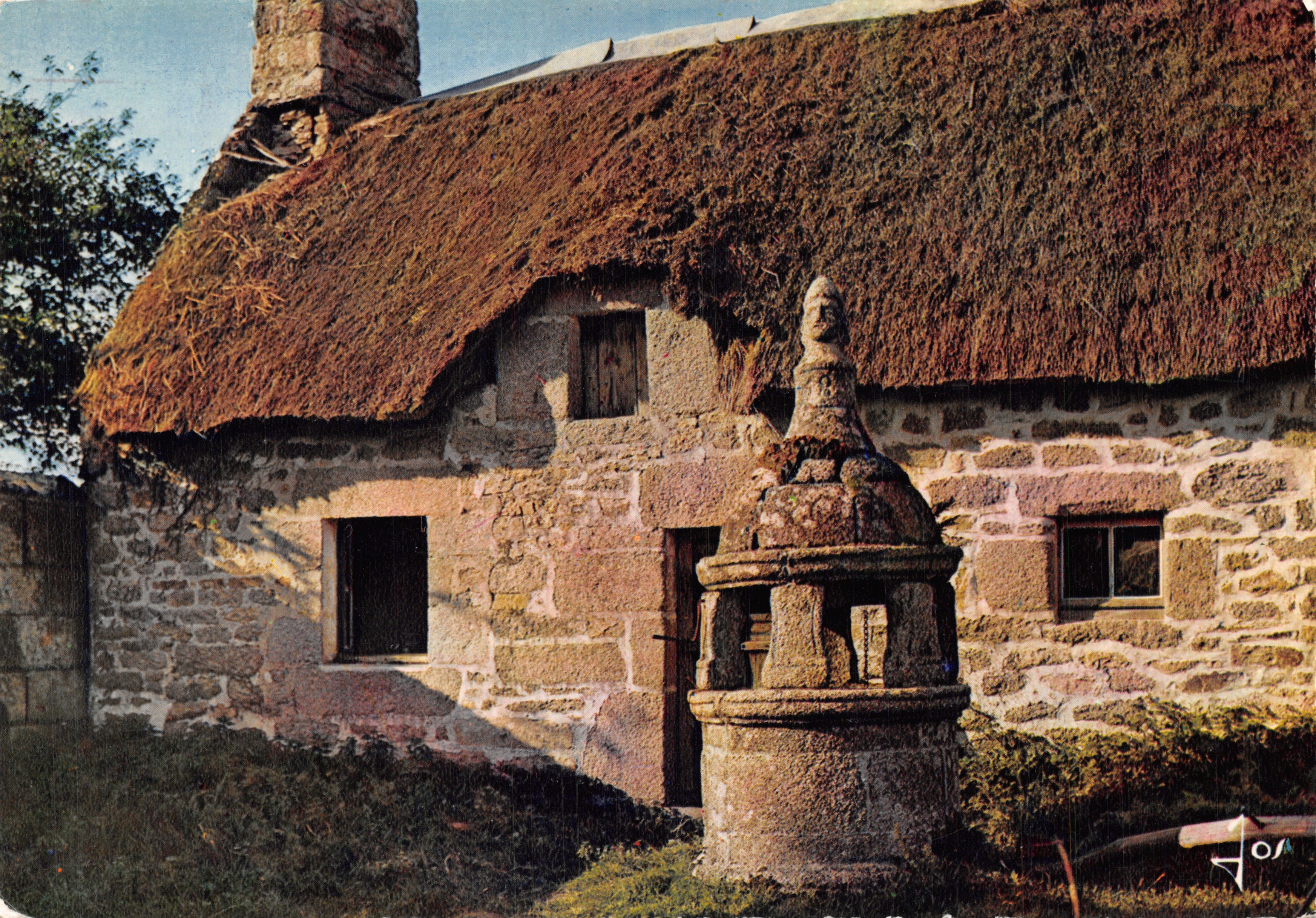 Pozo de Keramperchec — casa de piedra con techo de paja — Éditions d'Art JOS