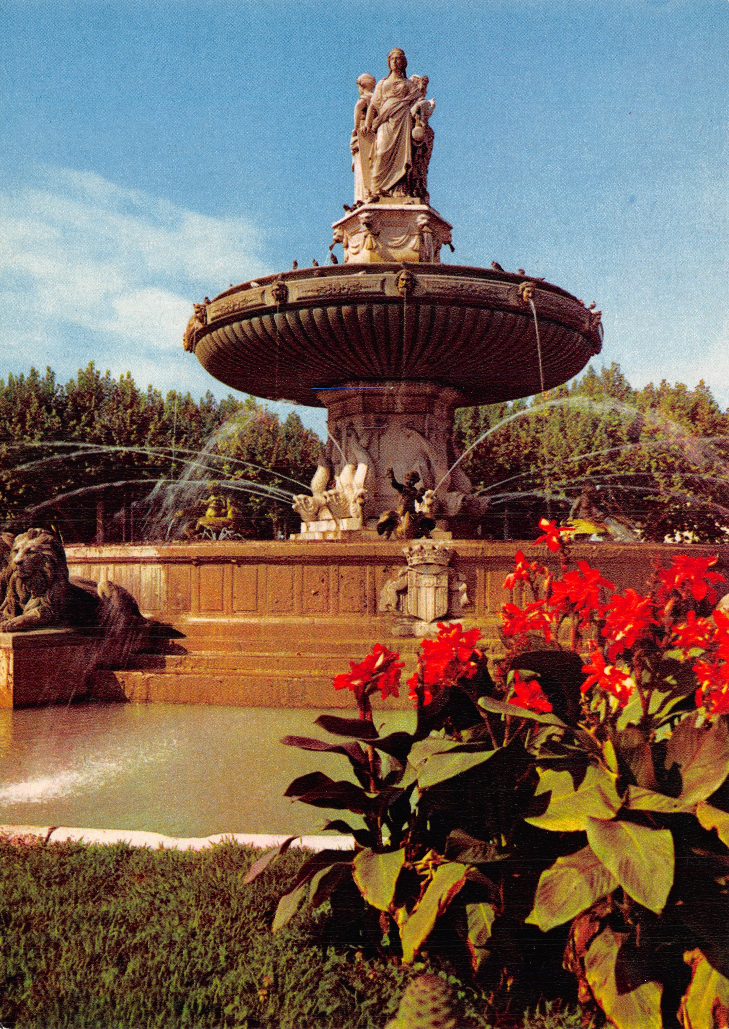 La Gran Fuente en la Rotonda — Aix-en-Provence (siglo XIX) — editions de france