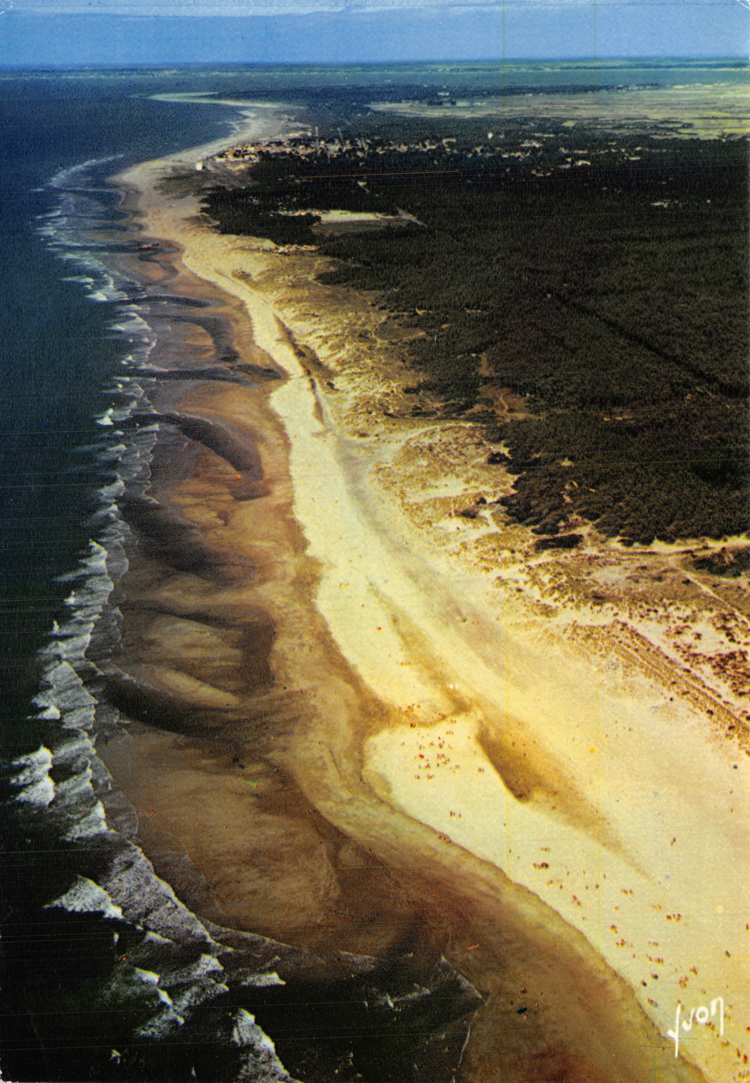 Costa de Aquitania — vista aérea de la playa de Soulaç-sur-Mer — Éditions d'art d'Arcueil