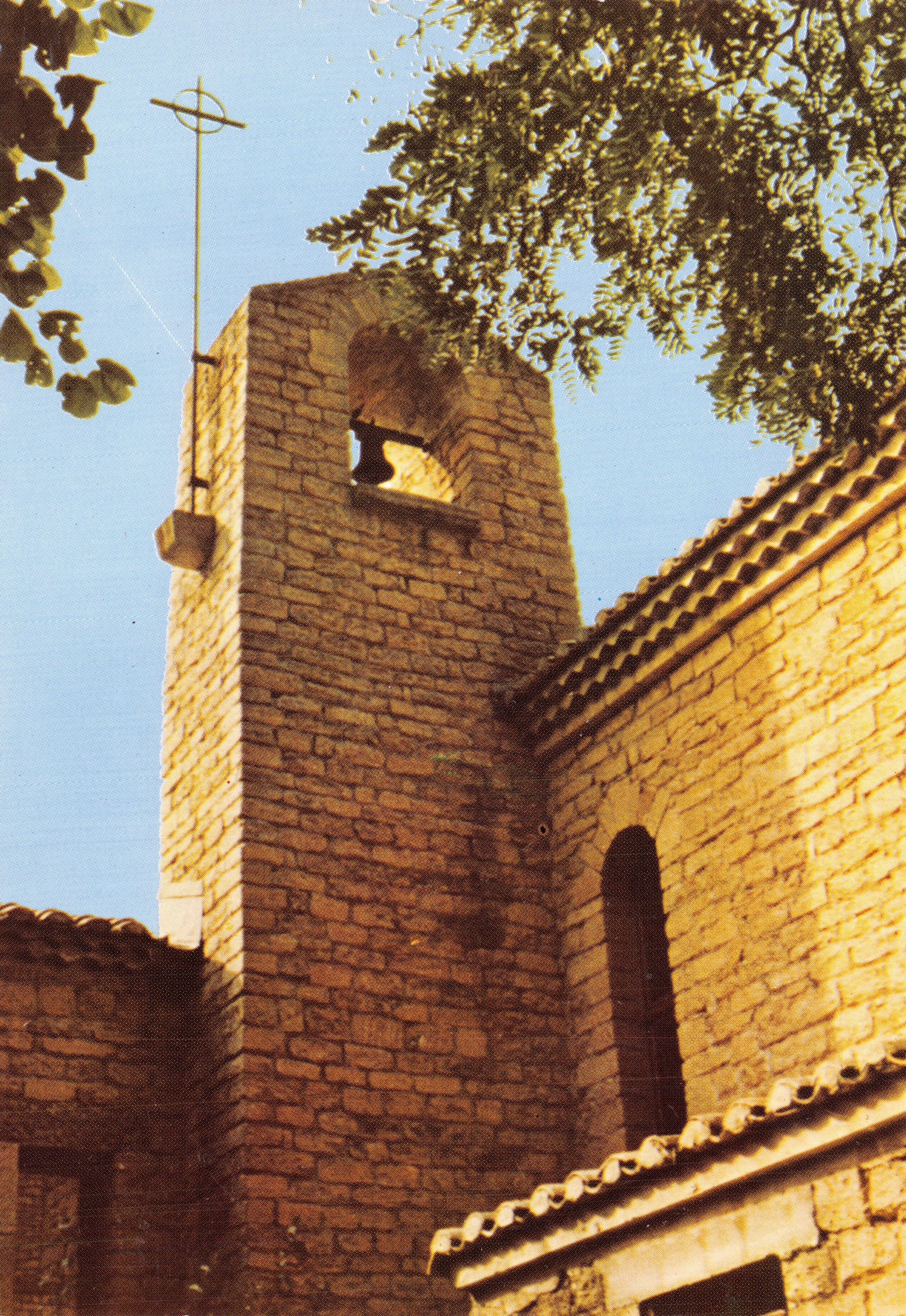 Campanario de un monasterio — editor Éditions de la Cloche, n.º 2
