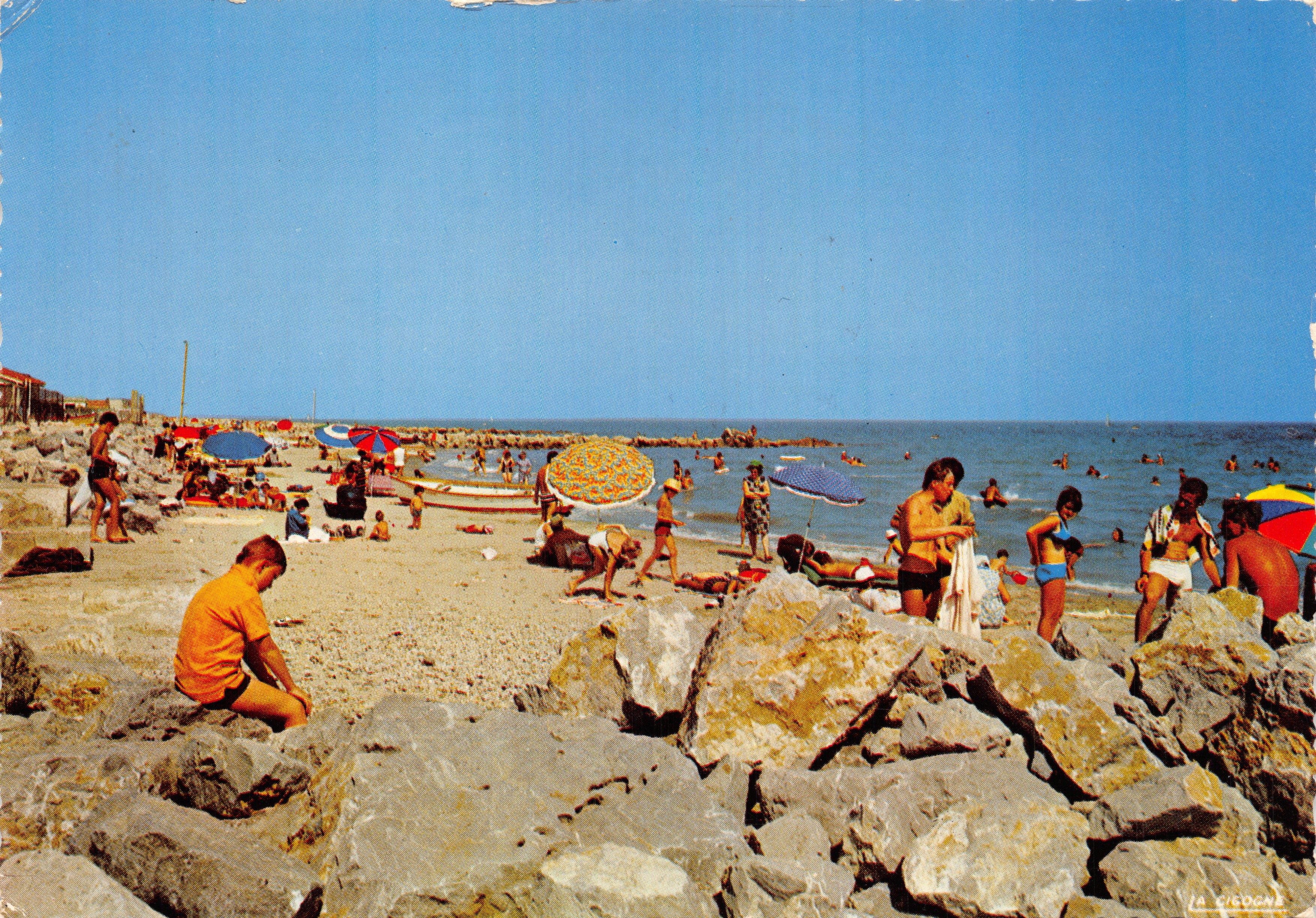 Frontignan Beach — entrance to the beach — publisher La Cigogne