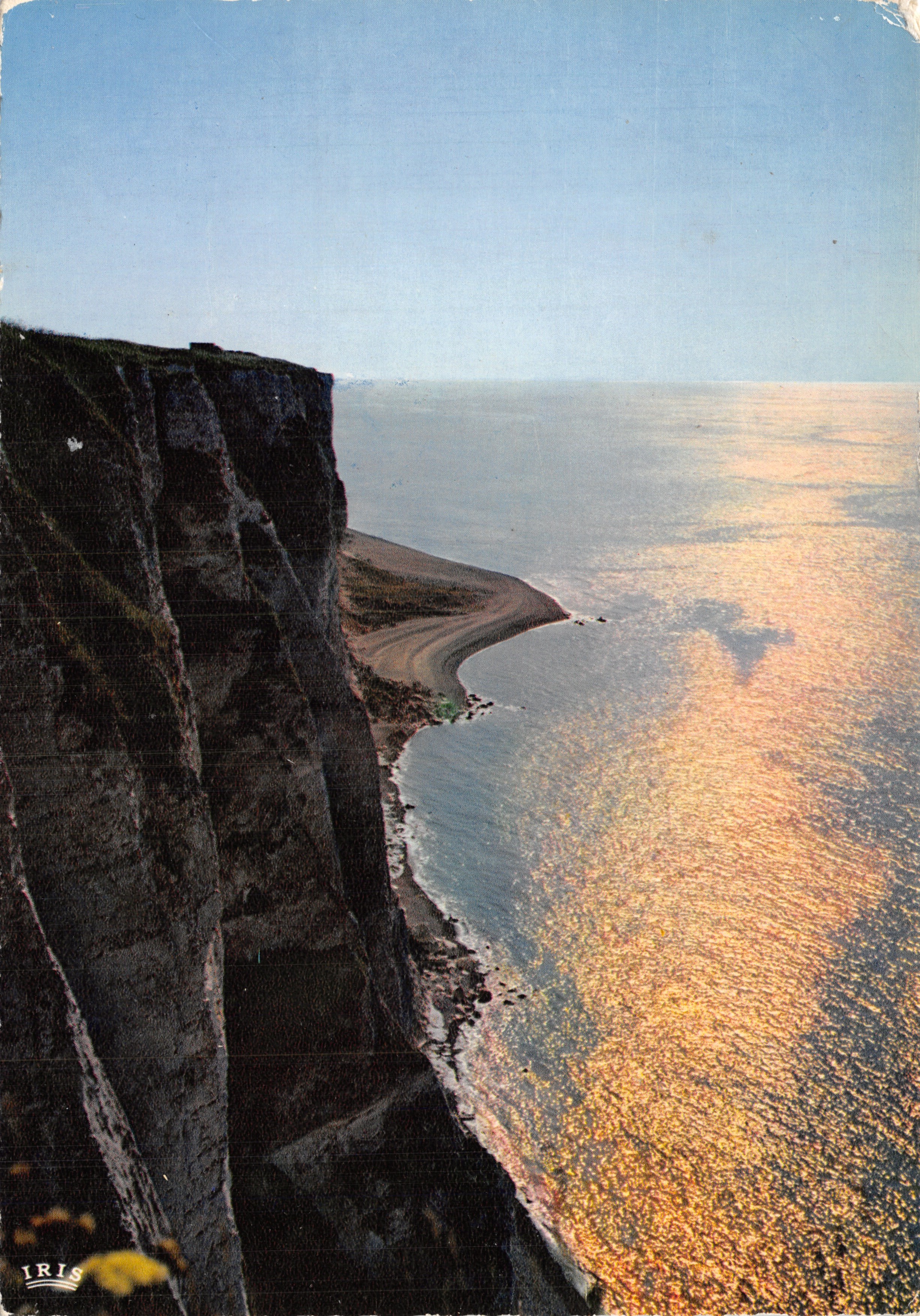 The Cliffs of the Stork — sunset over the sea — Hachette Editions
