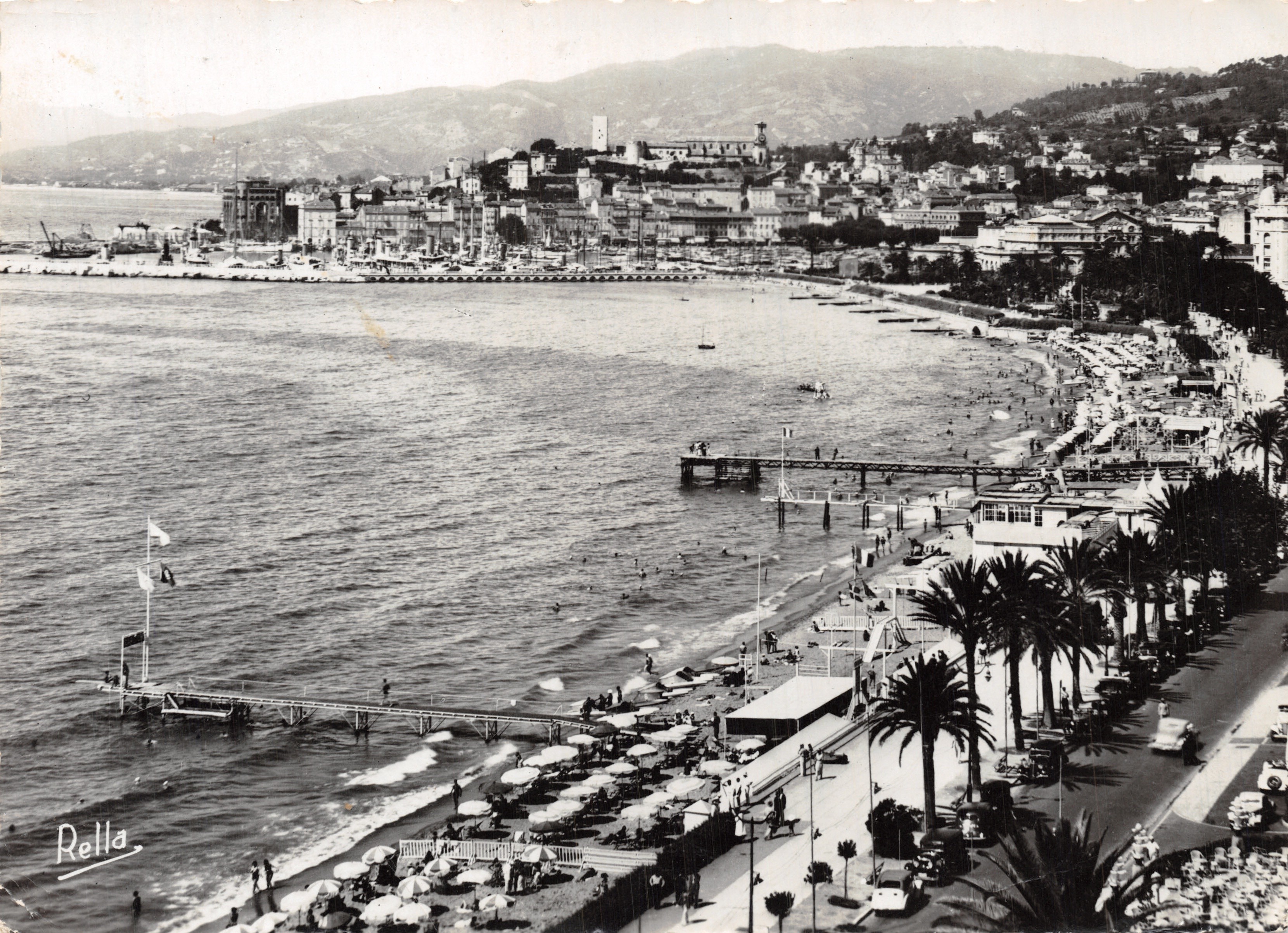 Cannes — La promenade de la Croisette et le Suquet — Rella