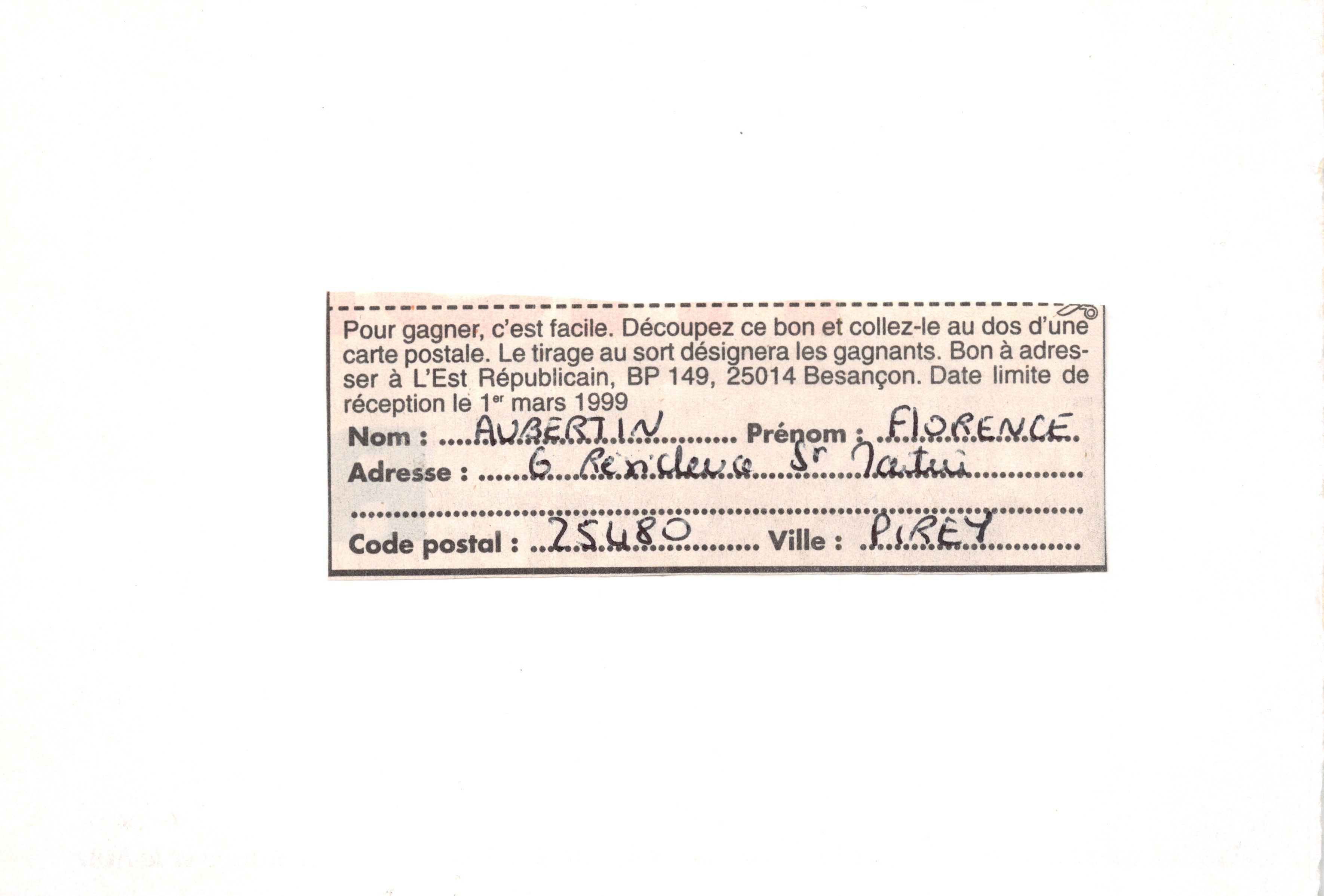 Besançon — vista del castello attraverso i rami nudi — editore L'Est Républicain, numero di serie non visibile — Verso