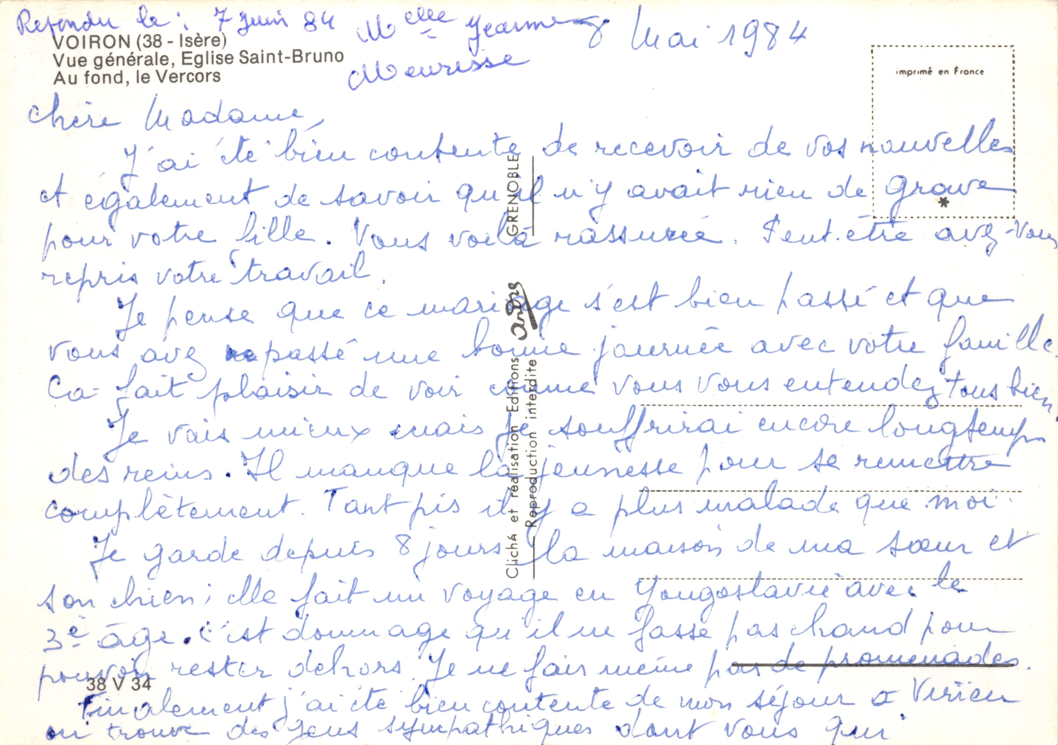 Voiron (38) — vue générale, église Saint-Bruno au premier plan, monts Vercors en arrière-plan — imprimé en France — Achterkant