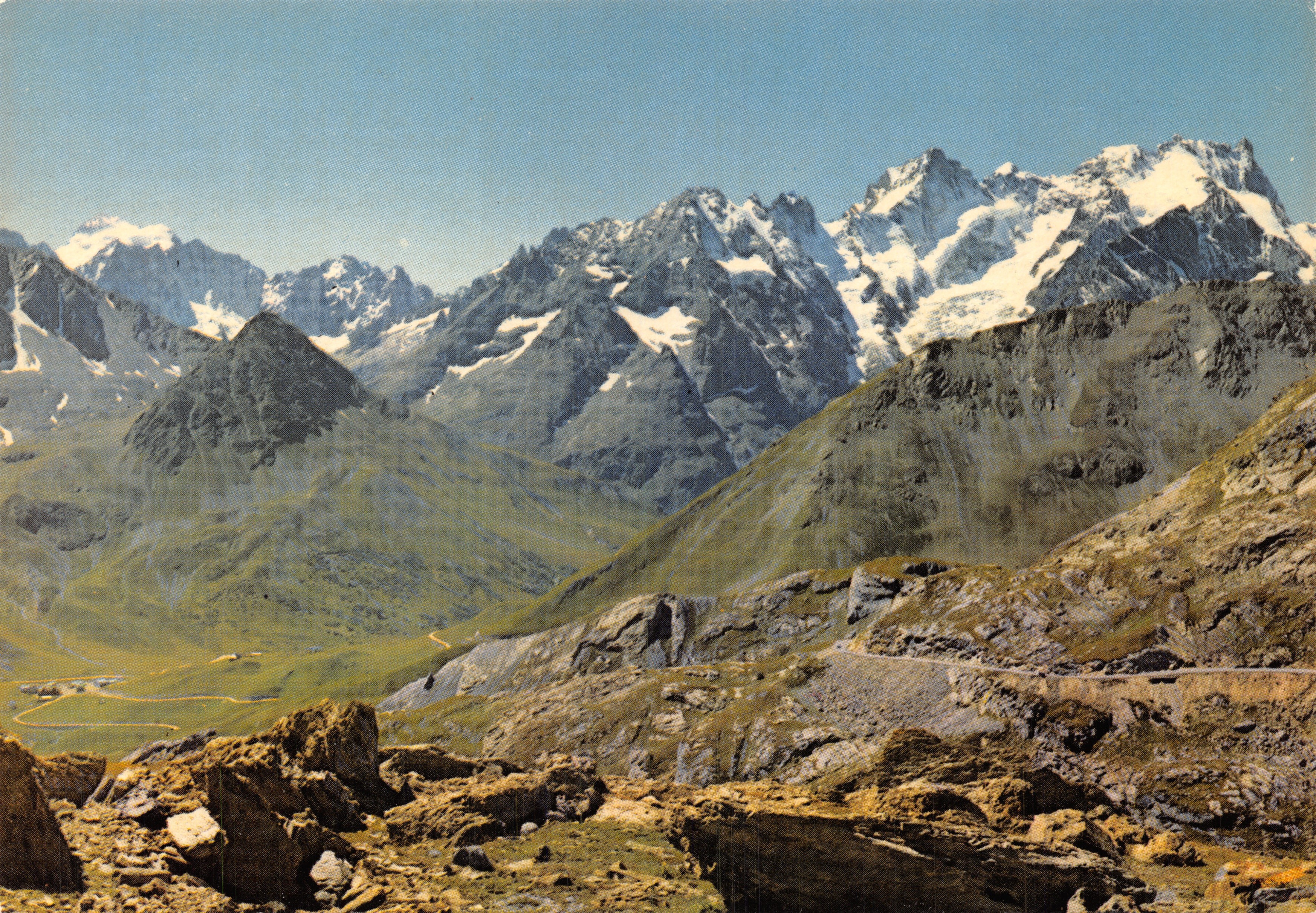 I grandi passi delle Alpi — panorama visto dal Passo del Galibier (quota 2556 m) — Éditions Grenoble SpadeM