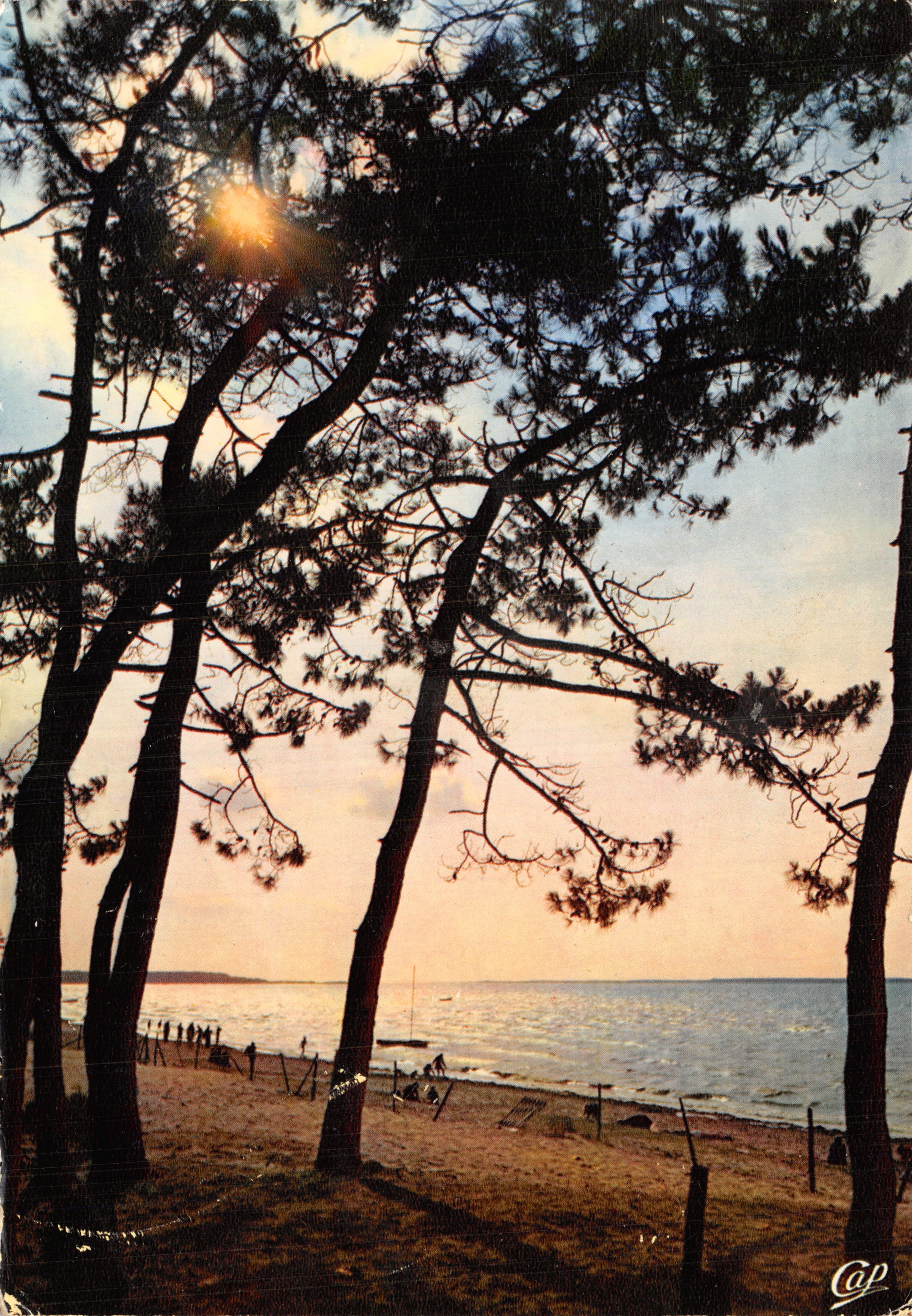 Zachód słońca — widok plaży w Canet-en-Roussillon — wydawca LUMICAP