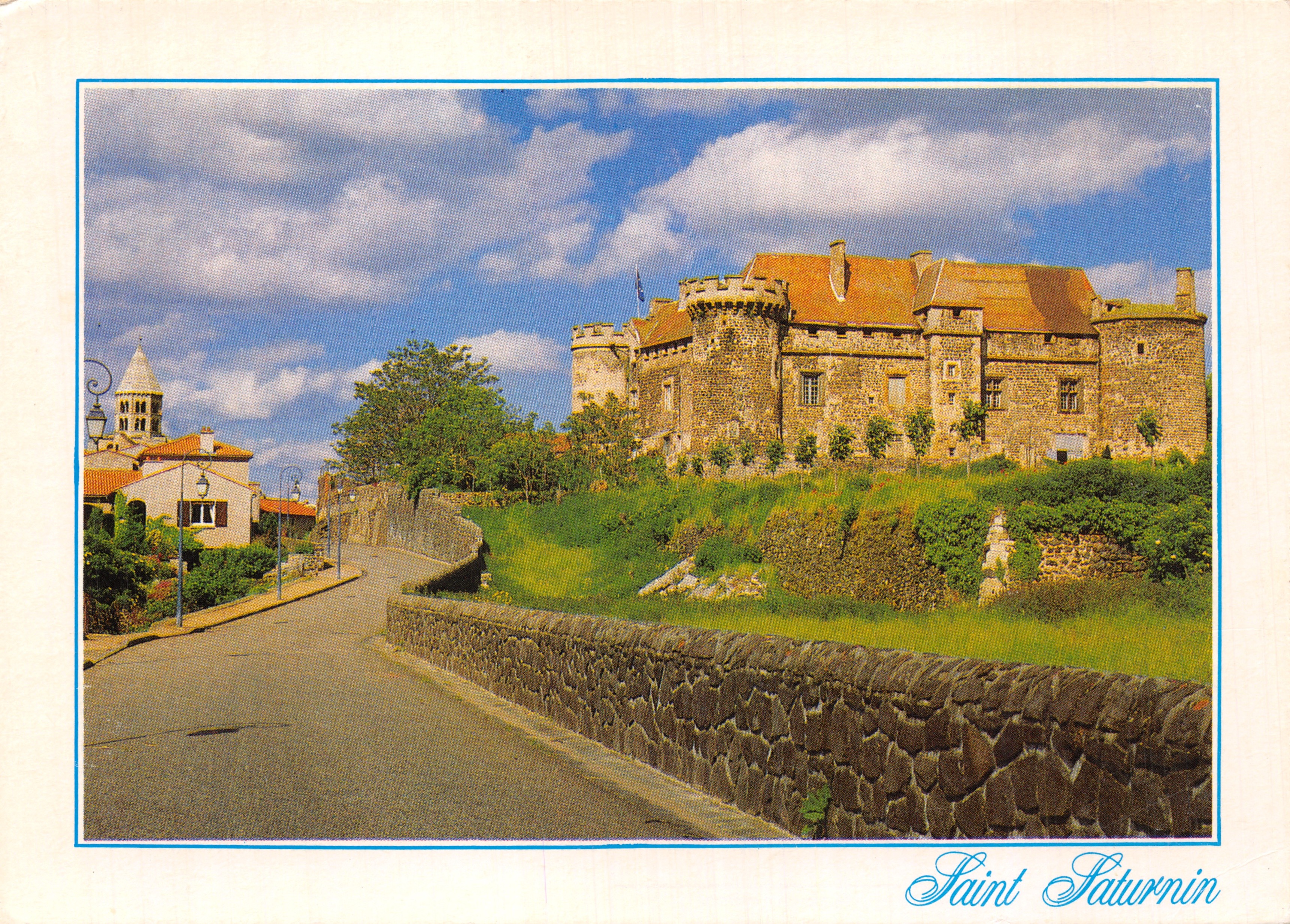 Saint Saturnin — Castello e chiesa — Éditions Artisanales
