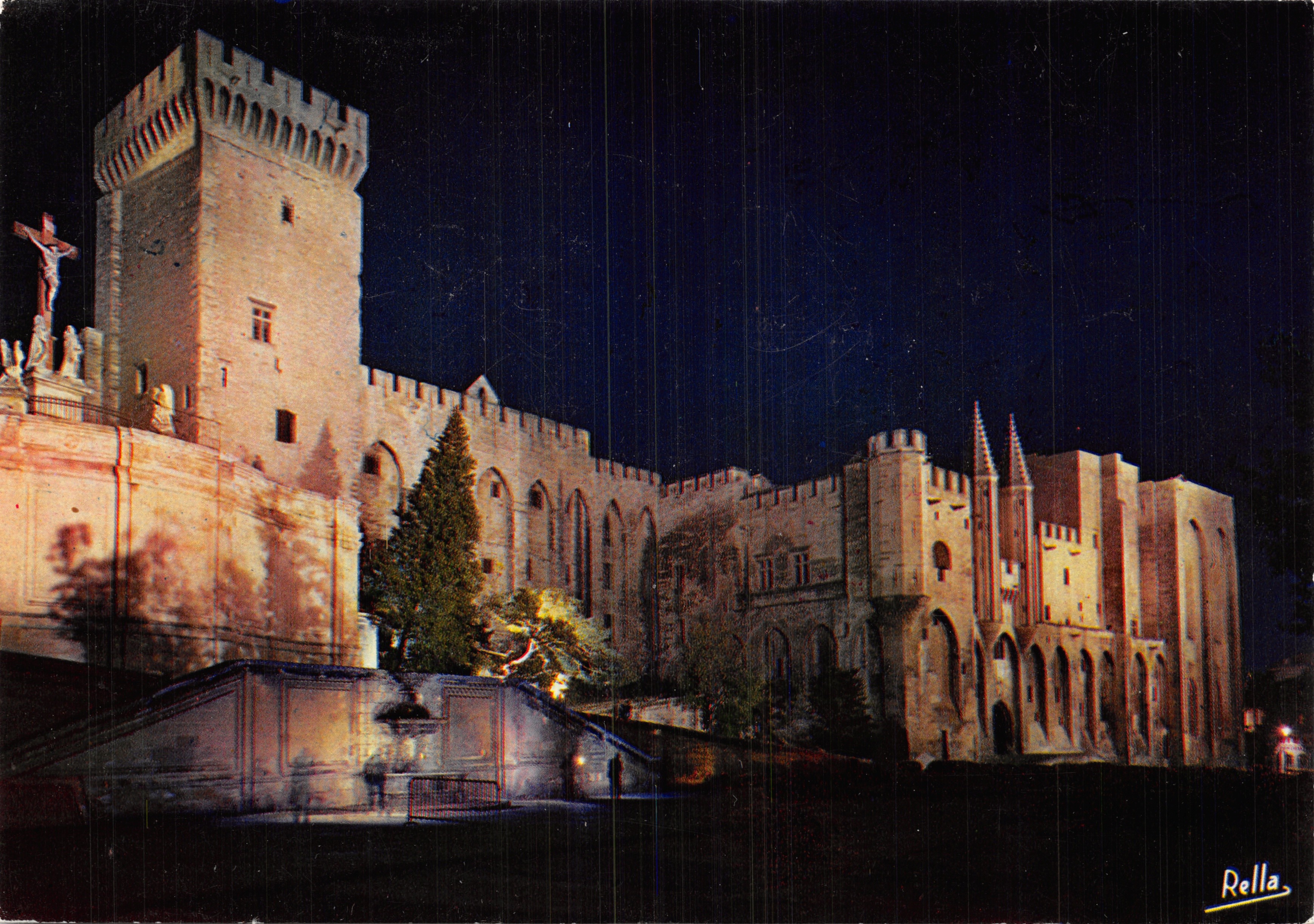 Avignone di Notte — Palazzo dei Papi, facciata occidentale e torre della Campane — Éditions Rella