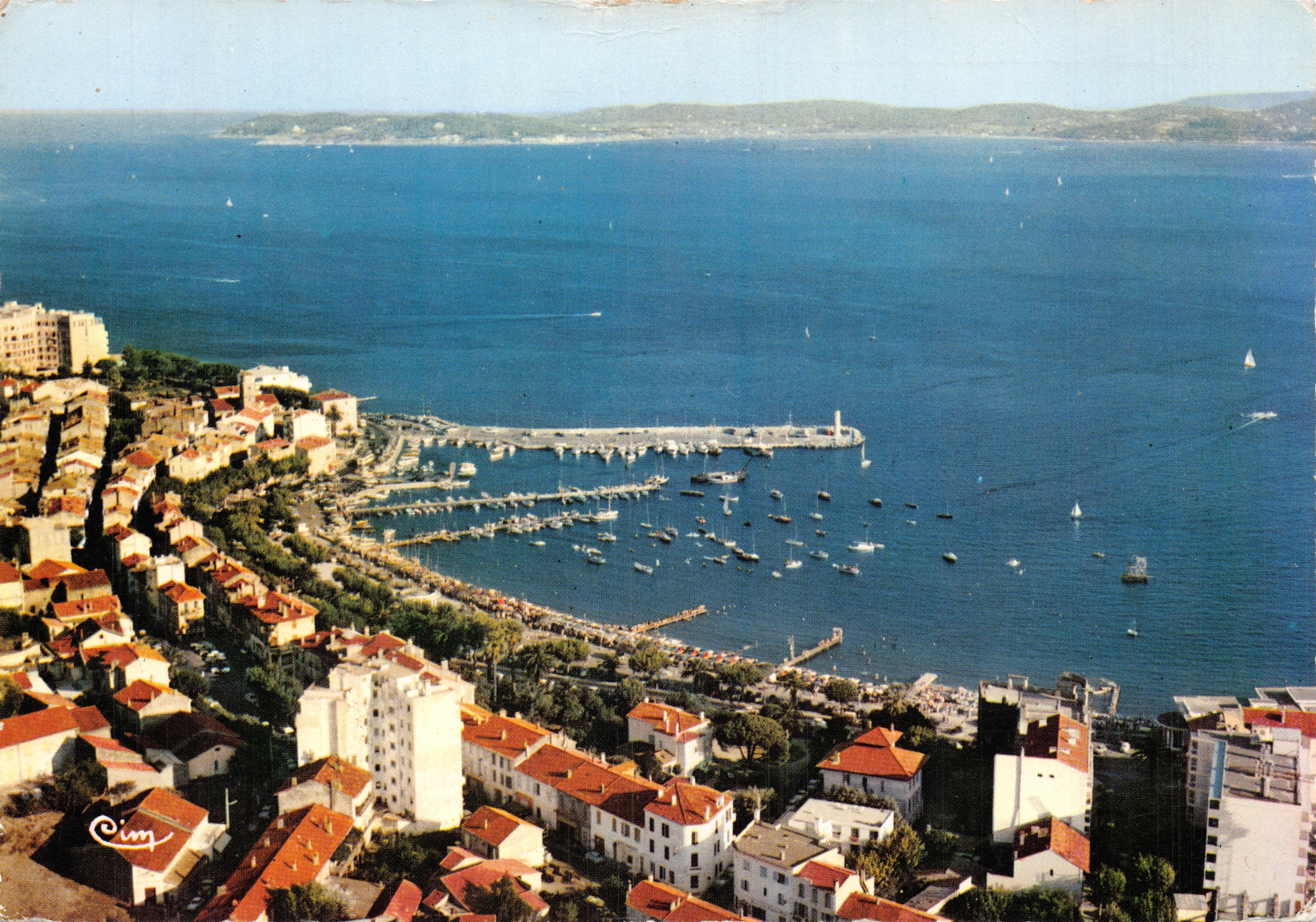 Sainte-Maxime — panorama richting Saint-Tropez — Cim