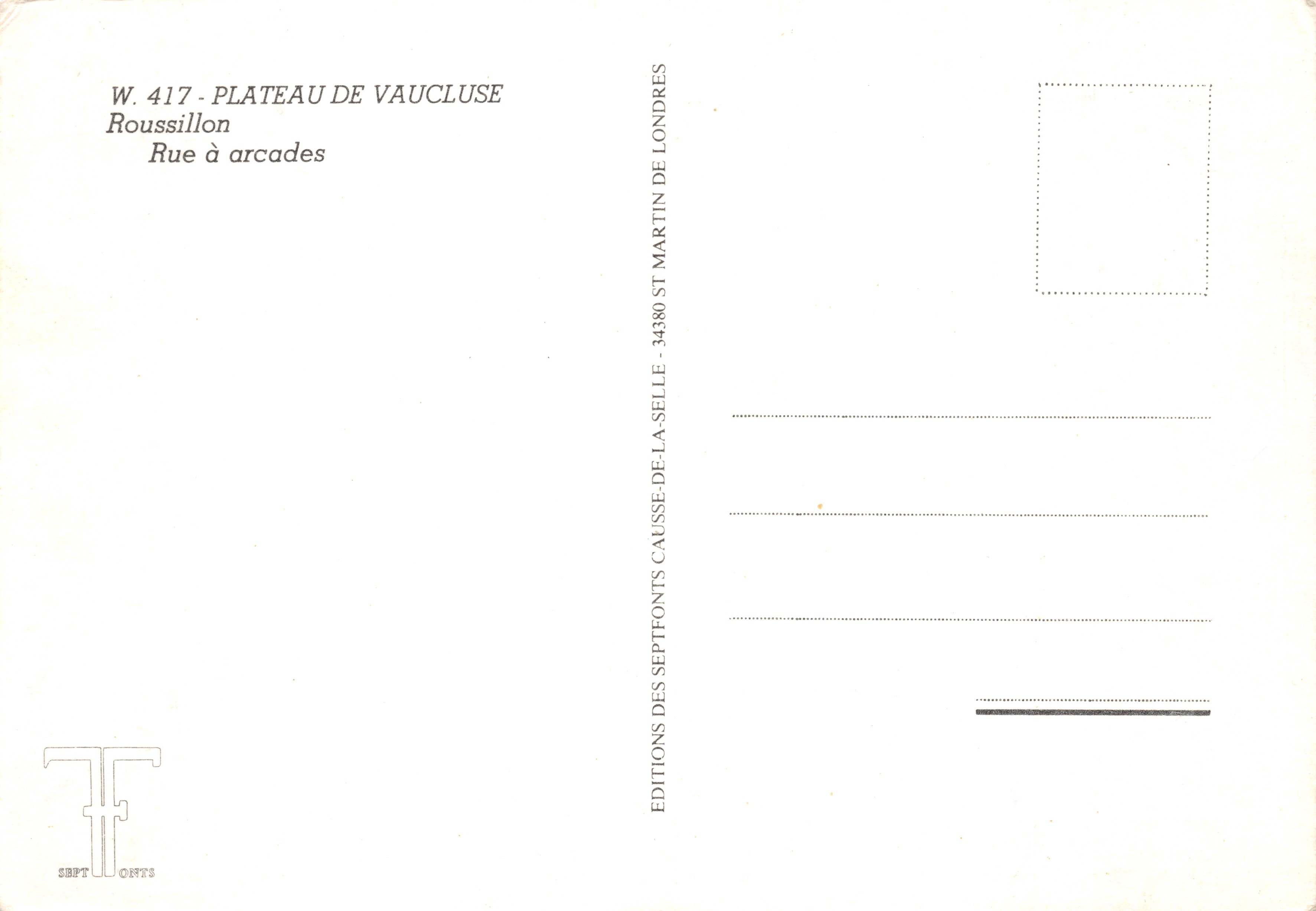 Plateau de Vaucluse — calle con arcos — Editions des Septfonts — Reverso
