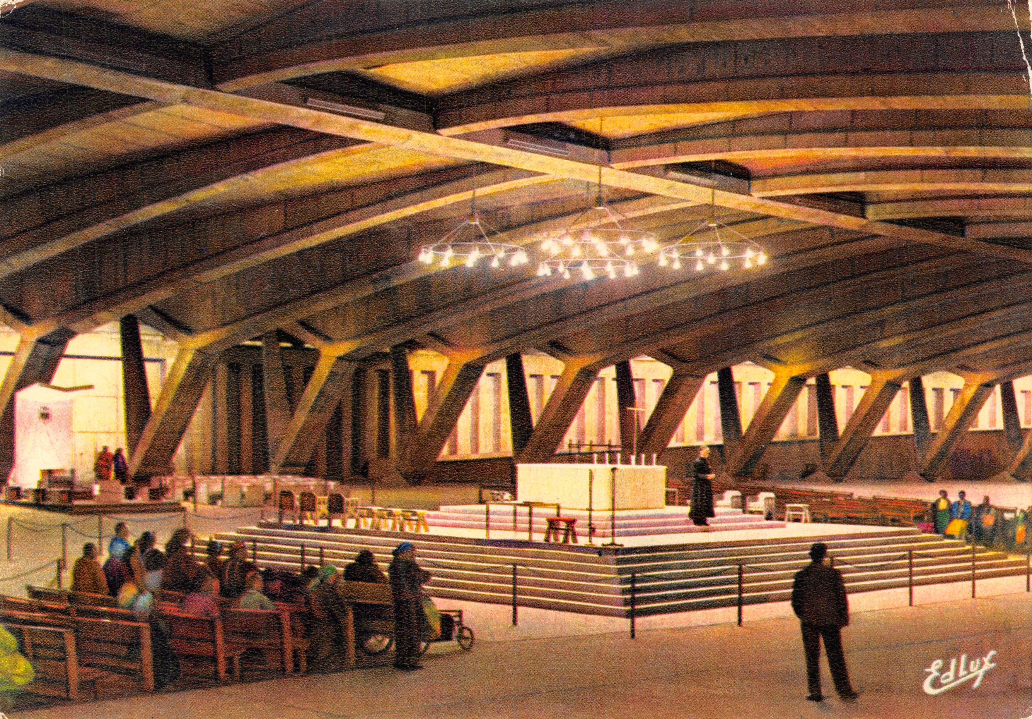 Lourdes — La basilica sotterranea Saint-Pie-X — Editore Edluc