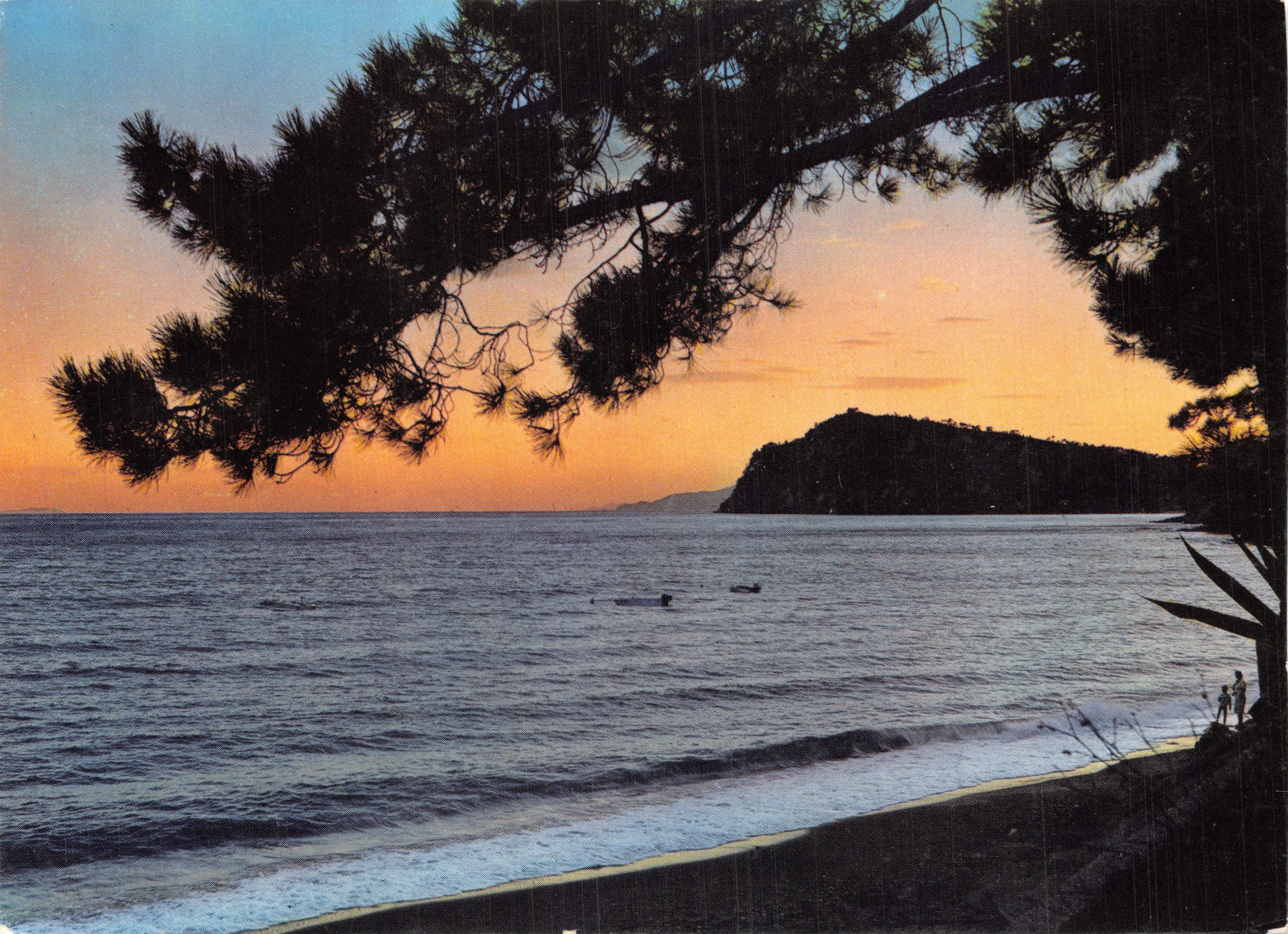 Coucher de soleil sur le Cap Negre — vue de la Côte d'Azur, éditeur MAR, n°1012