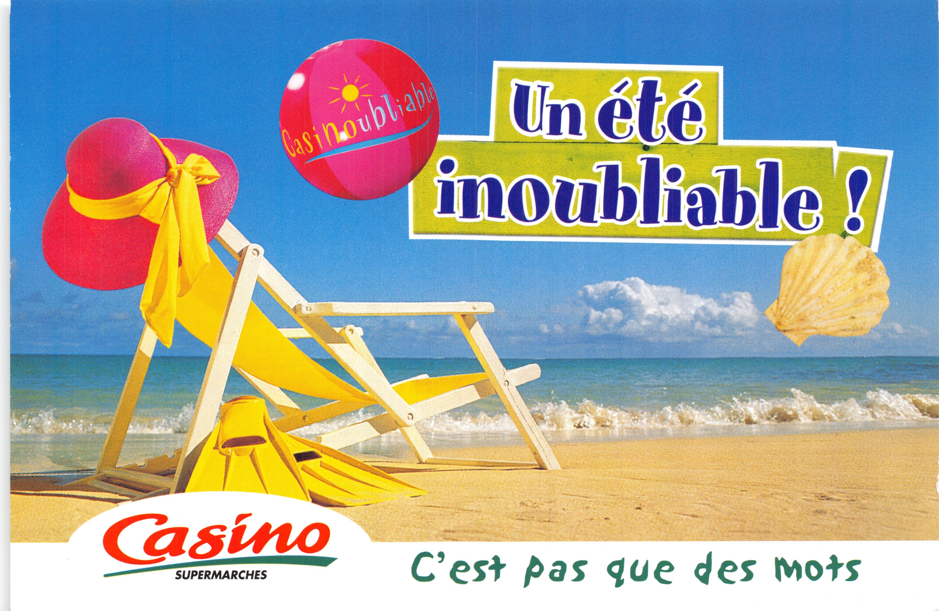Beach — vacation scene with lounge chair and balloon — Casino Supermarchés