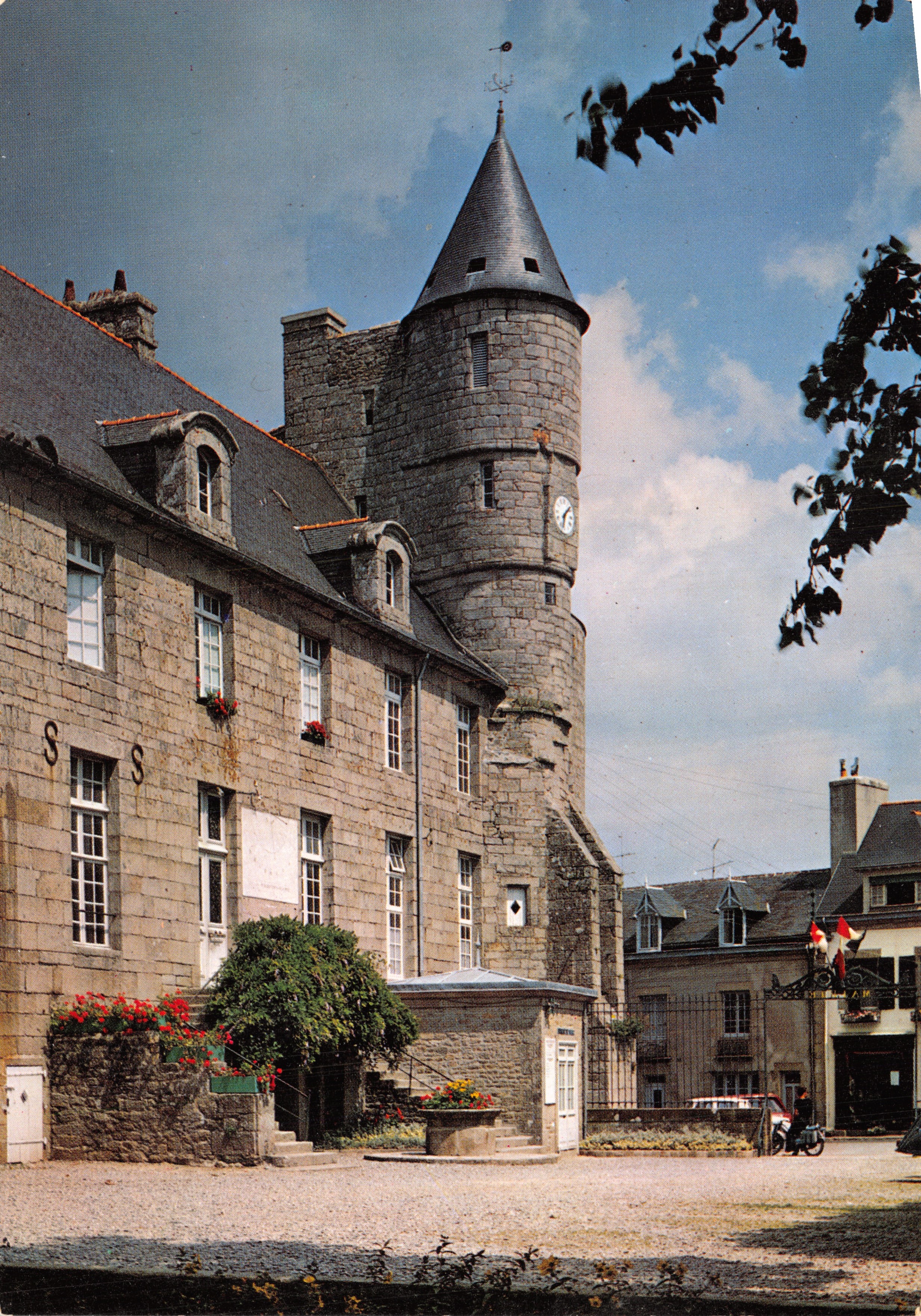Il Castello dei Baroni del Ponte a Pont-l'Abbé — editore BELLES ÉDITIONS DE BRETAGNE, Quimper