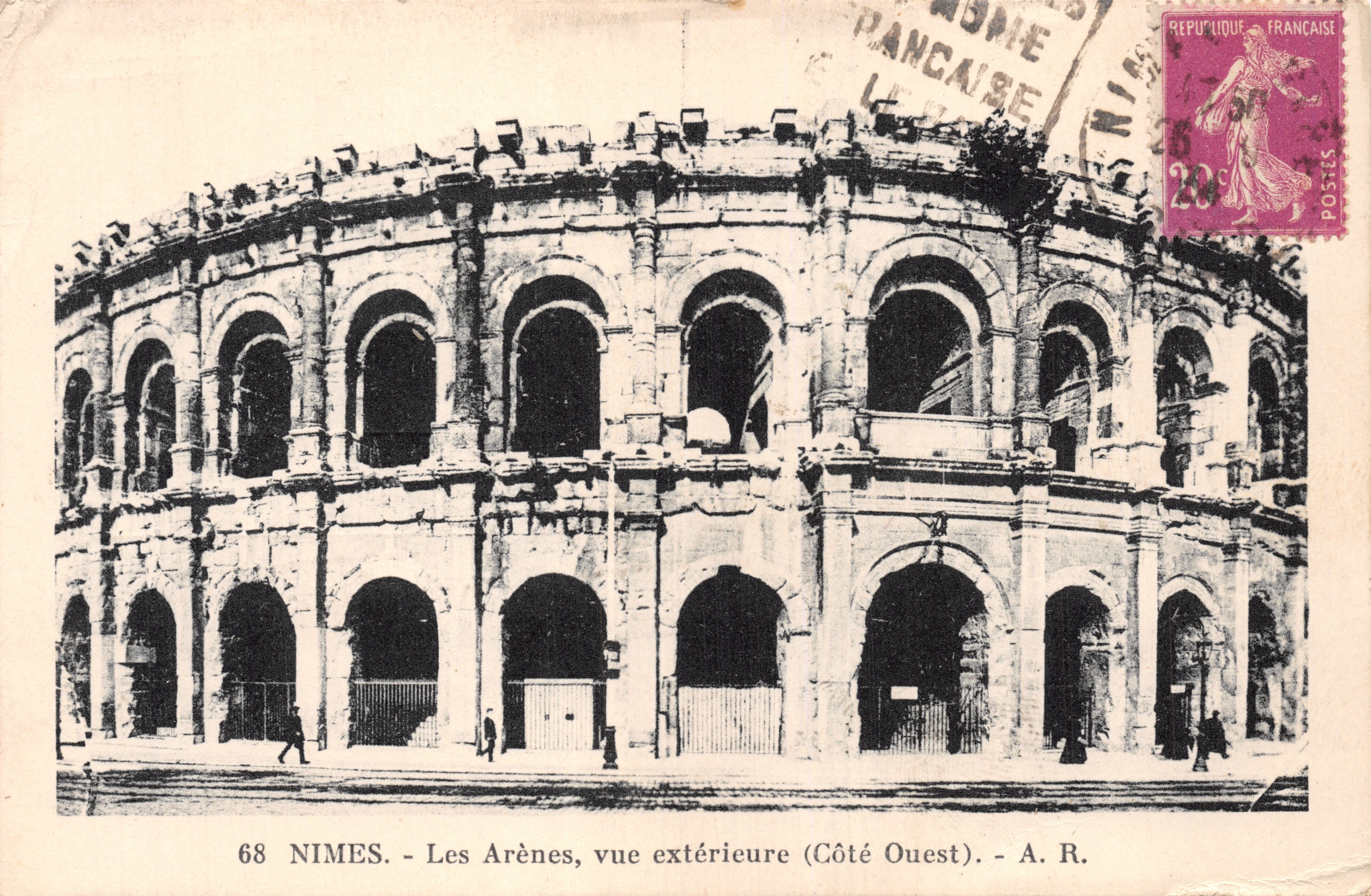 Nîmes - De Arènes, uitzicht van buiten (Westzijde) - A. R