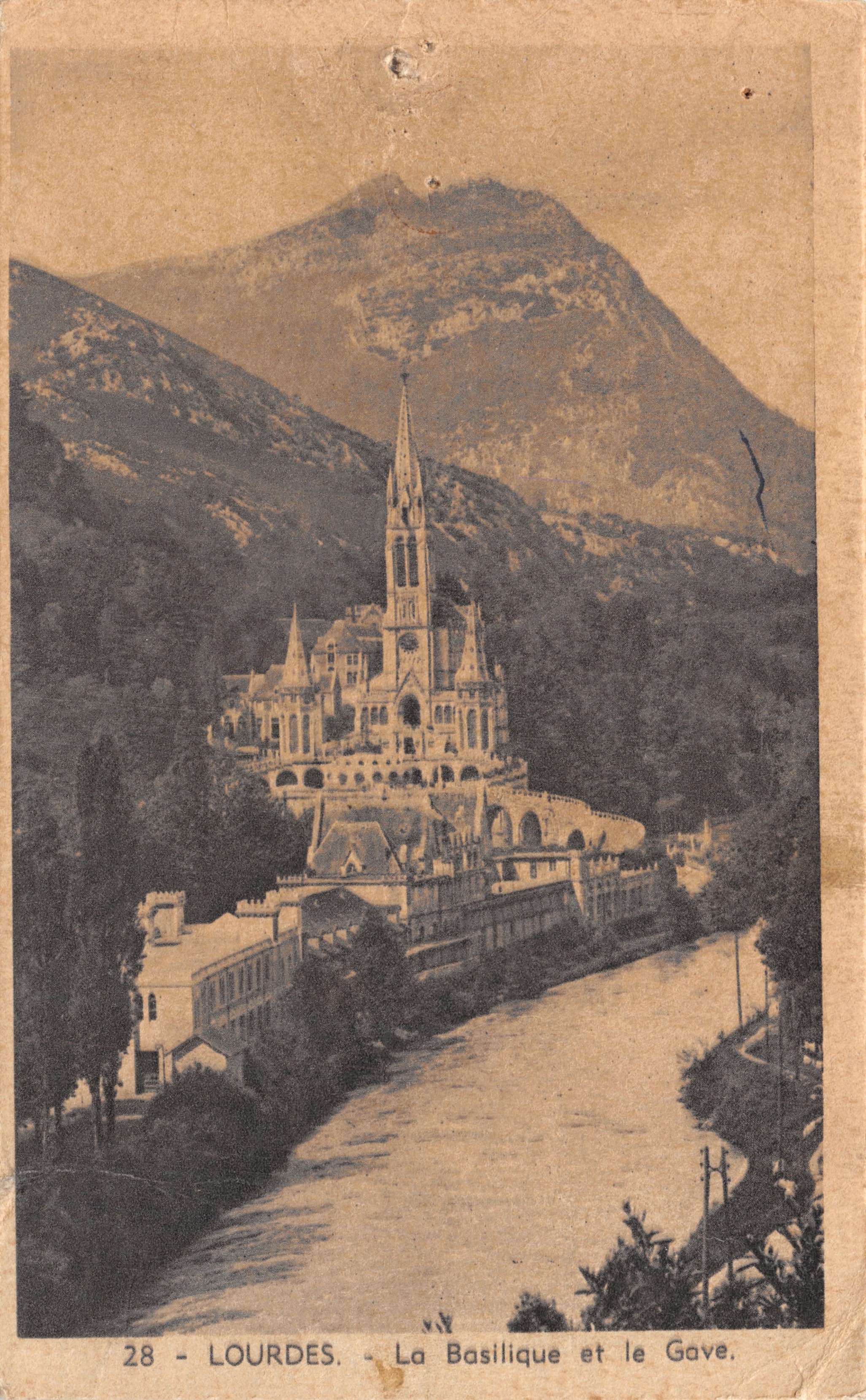 Lourdes — La Basilique et le Gave — Édition Lourdes Quinault, n°28