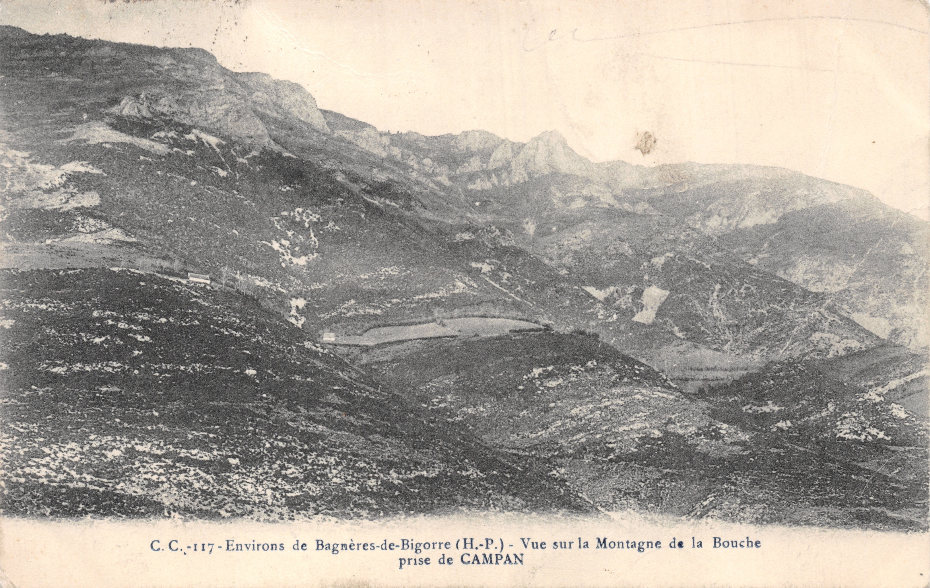 Umgebung von Bagnères-de-Bigorre — Ansicht der Montagne de la Bouche von Campan — C.C.-1117