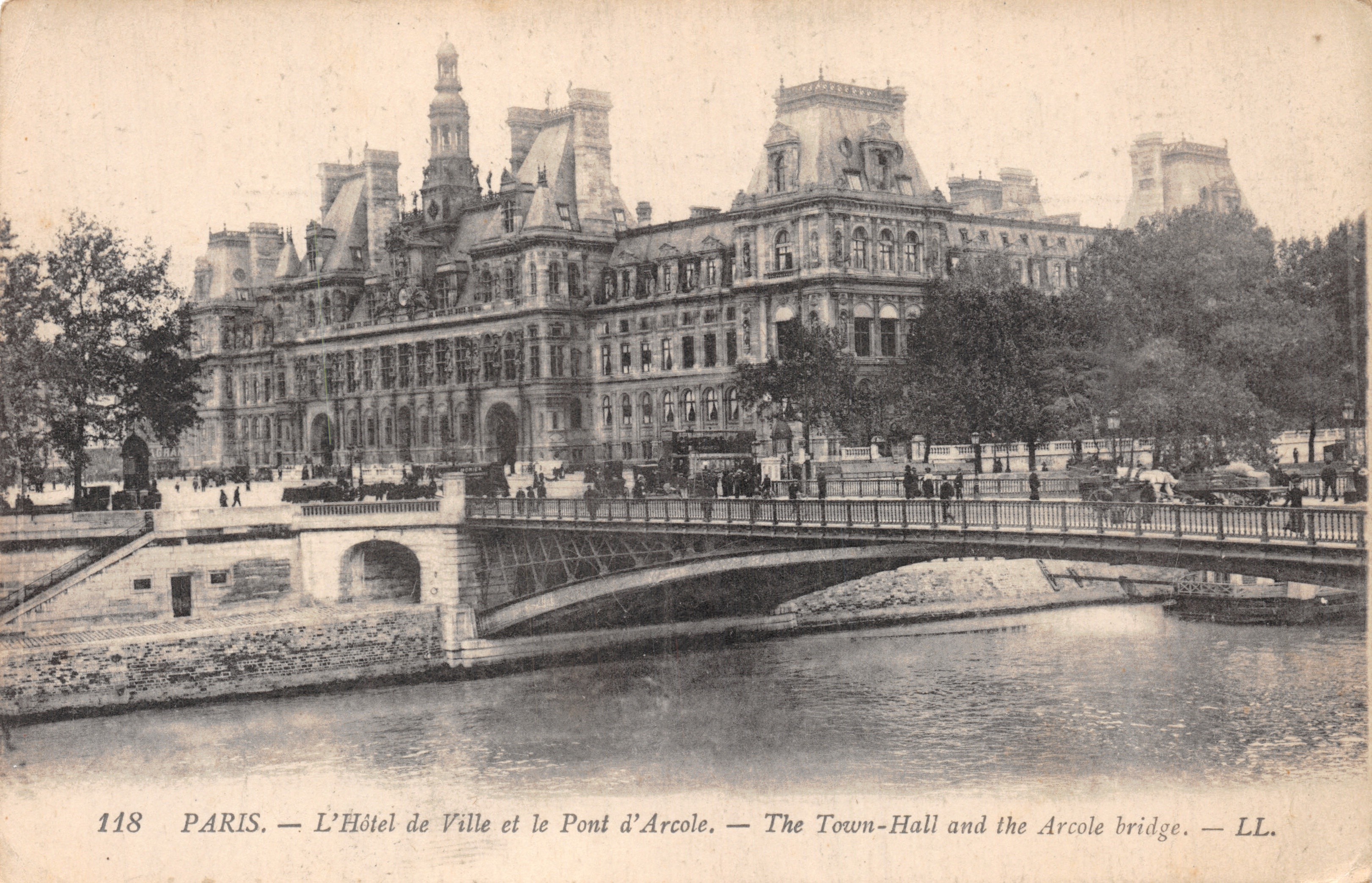 Parigi — Palazzo di Città e Ponte d'Arcole — LL. — N. 148