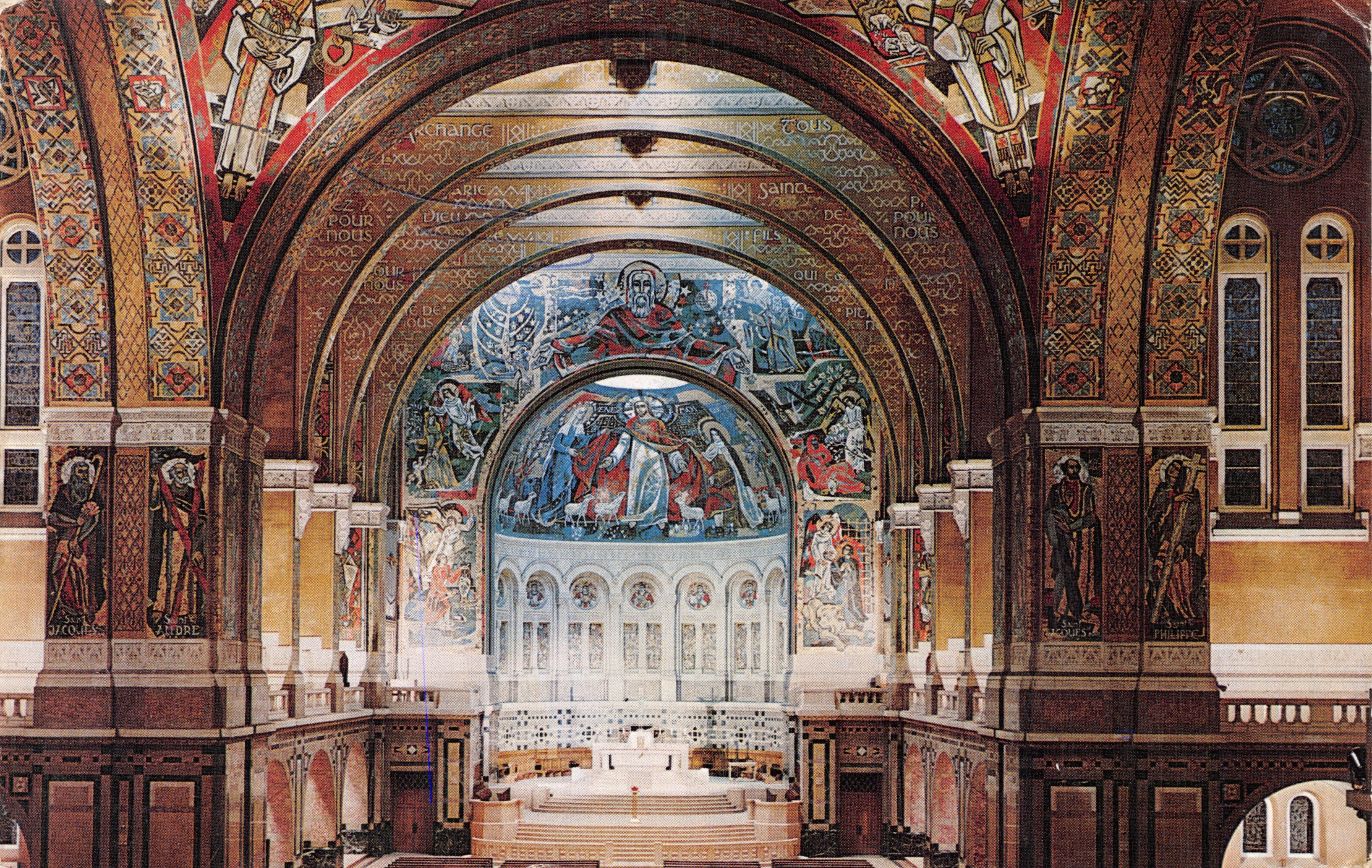 Basílica de Santa Teresa de Lisieux — Interior — Editor: Les Éditions Naturelles, n.º 618