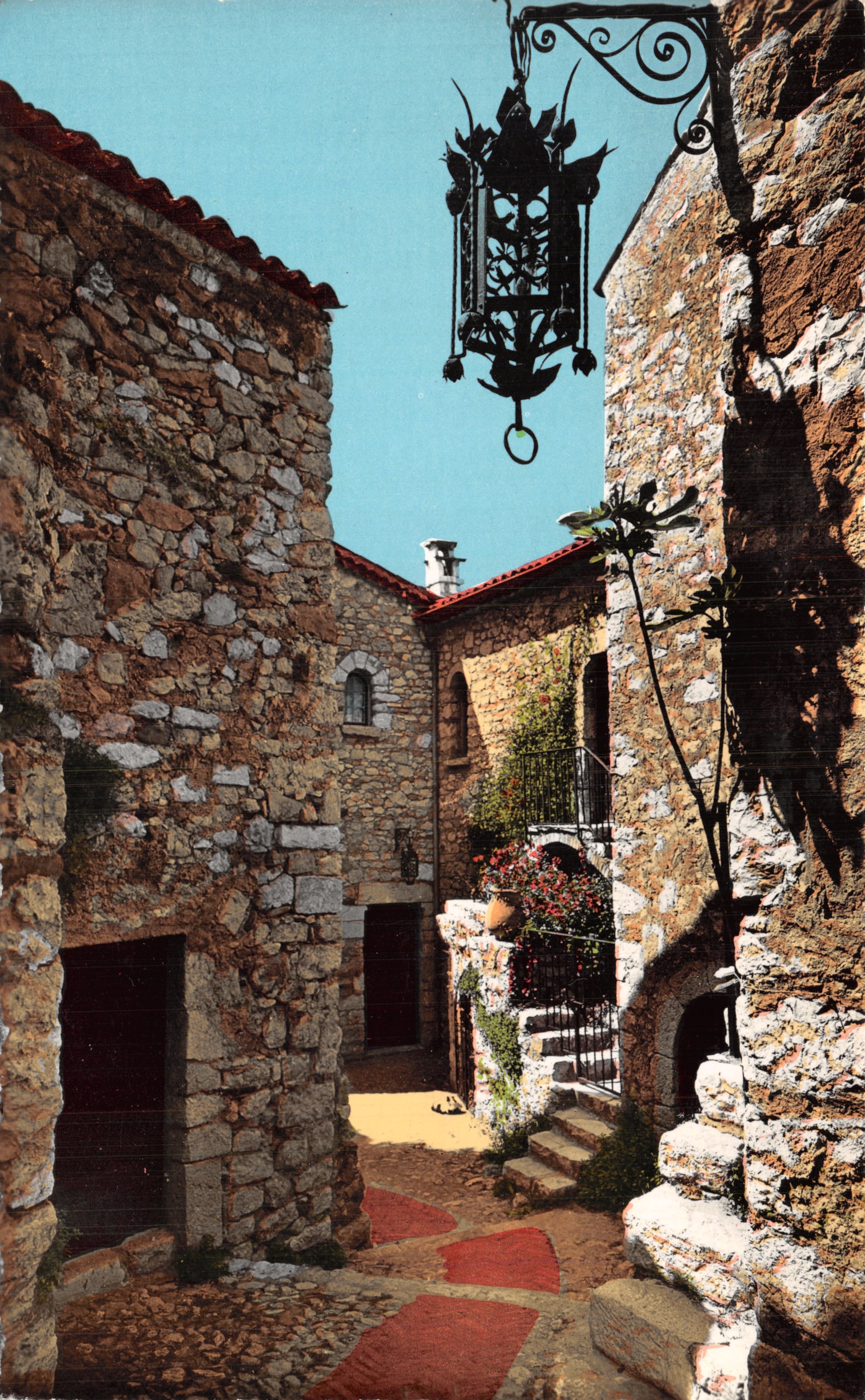 Calle pavimentada en Eze-Village — El Palacio del Príncipe de Mónaco — Editions S.E.P.T. - 6-2)