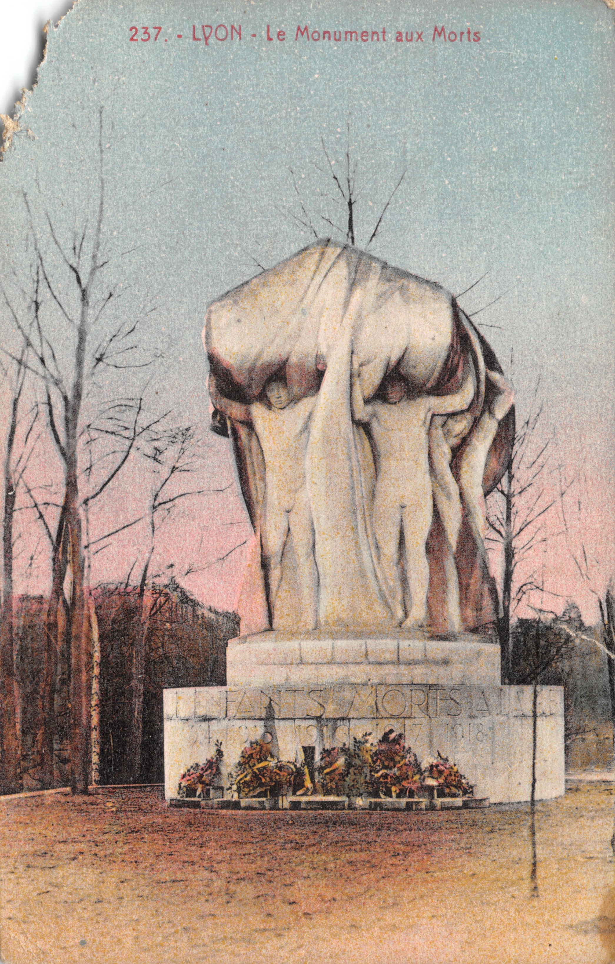 Lyon - Monumento ai Caduti - Editore: Cartes « Cognac »