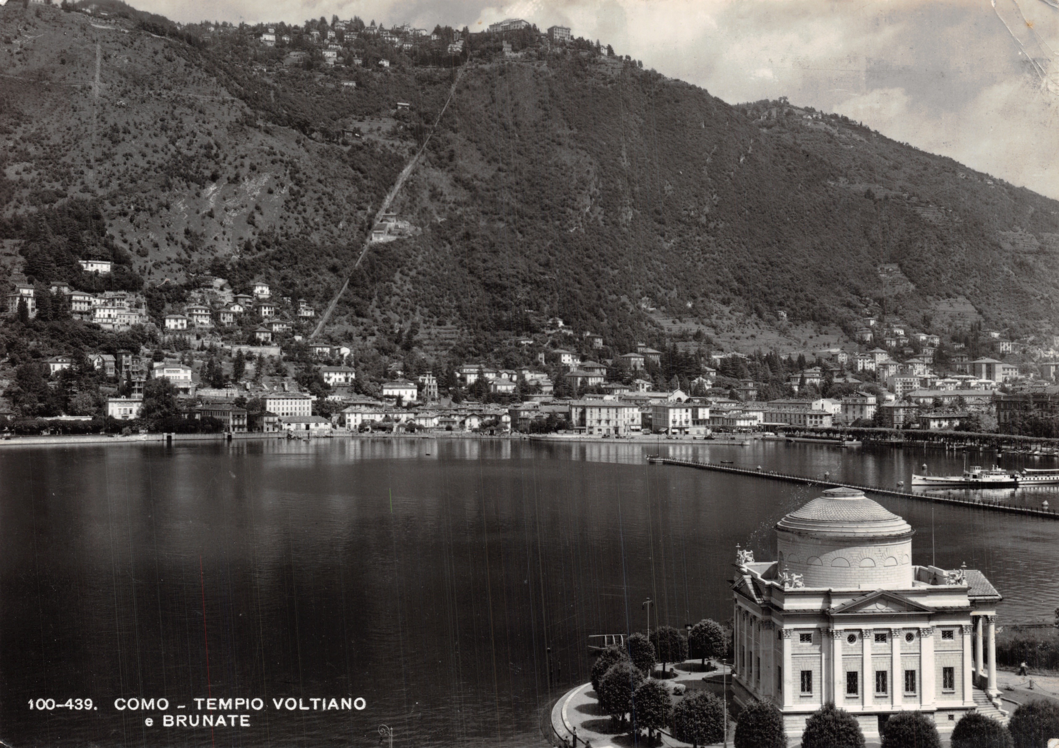 Como - Tempio Voltiano — vista del lago con il tempio in primo piano e le colline in fondo — editore Fotodizioni Brummer & C. (Como) n. 100-439