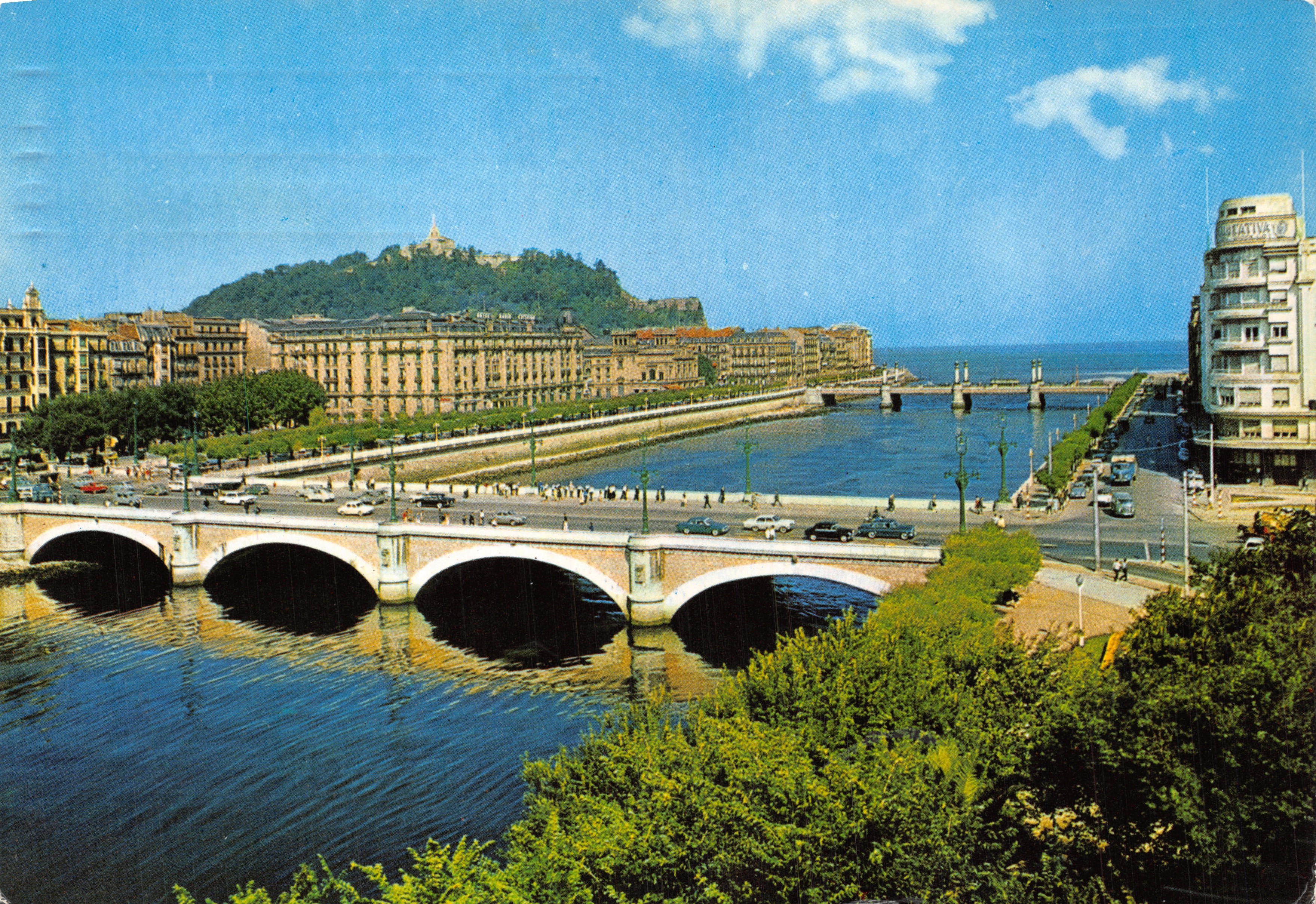 San Sebastián — vista parcial del puente y del monte Igueldo — editor Beascoa, n.º 1355