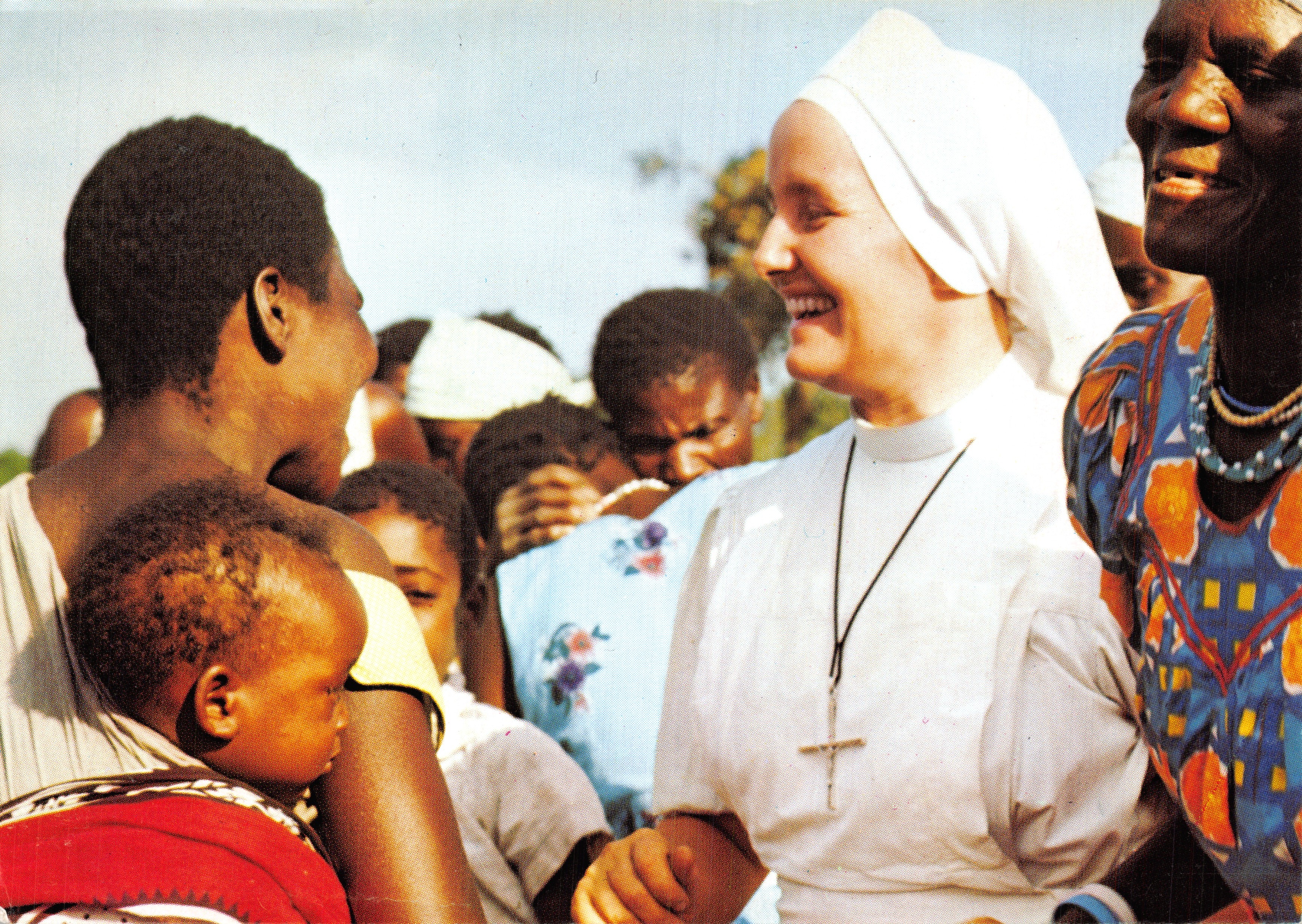 Sœur missionnaire — scène de partage — éditeur COEUR EN ALERTE